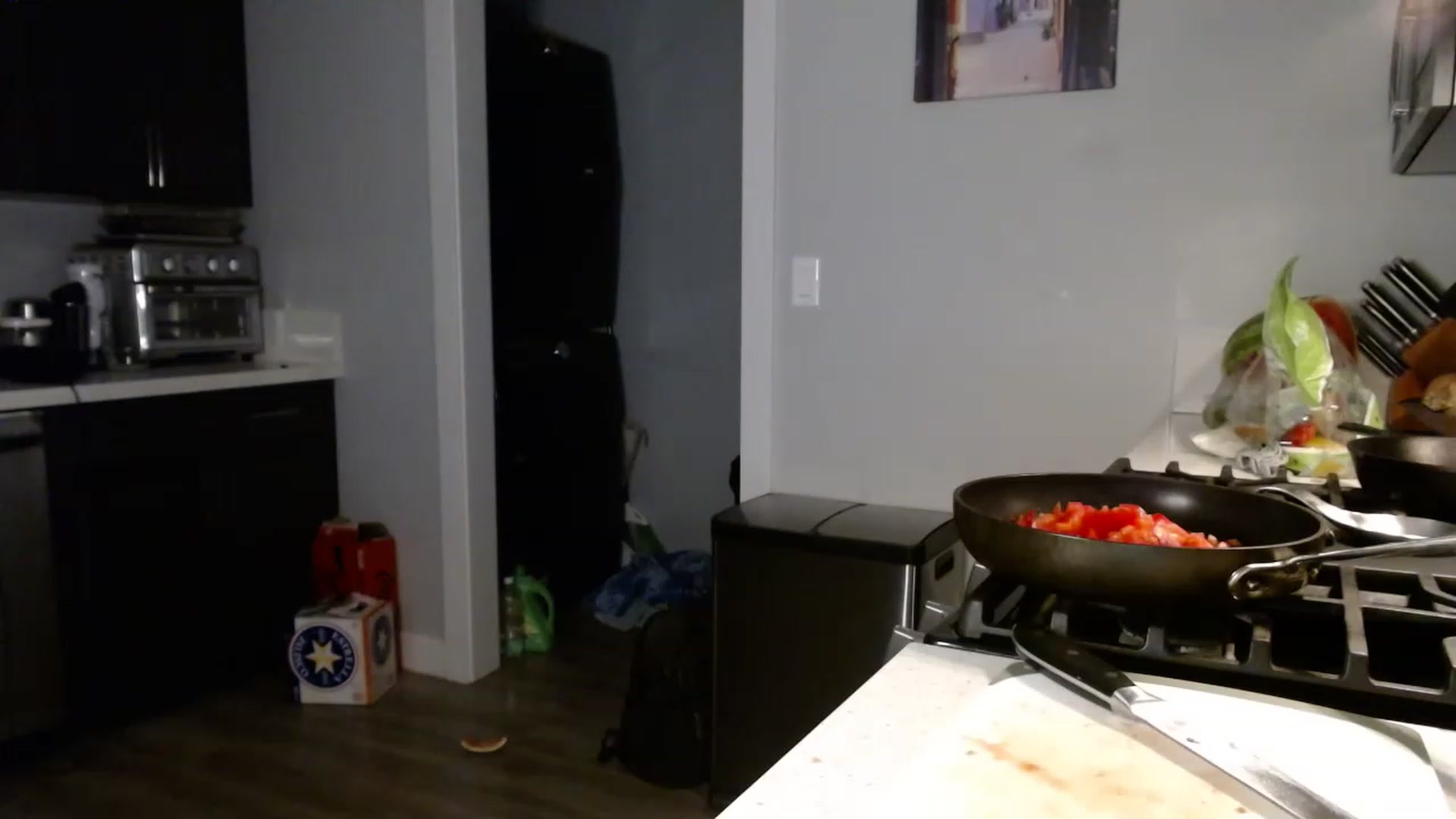 Gallery image thumbnail from slothyfoxy's myfreecams stream on, 05/22/2023, 06:00 image 7 of 20
