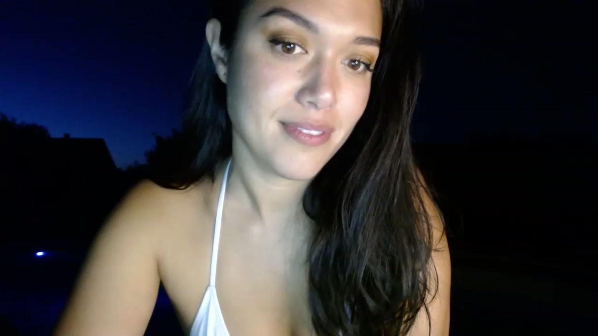 Gallery image thumbnail from slothyfoxy's myfreecams stream on, 05/28/2023, 03:53 image 13 of 20