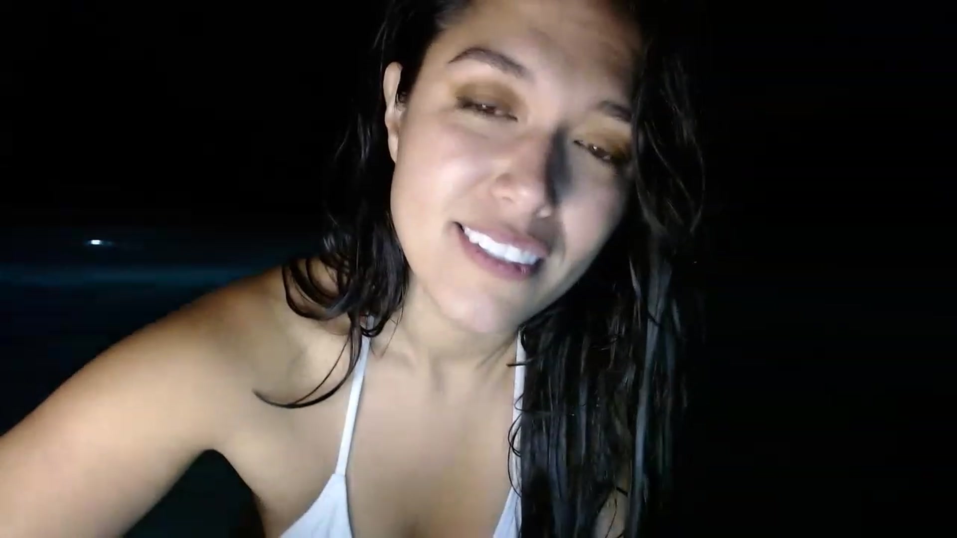 Gallery image thumbnail from slothyfoxy's myfreecams stream on, 05/28/2023, 06:32 image 6 of 20