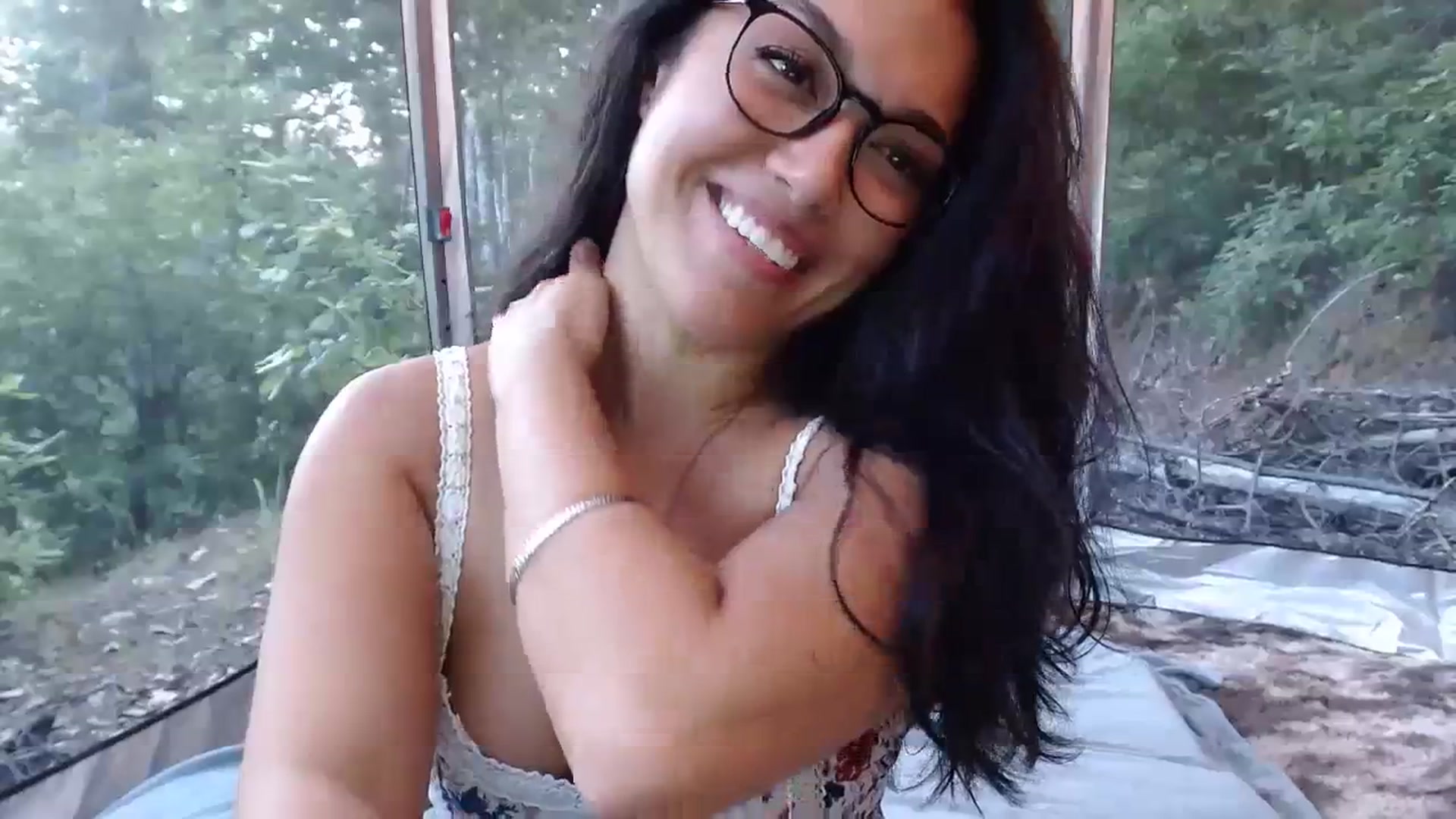 Gallery image thumbnail from slothyfoxy's myfreecams stream on, 09/15/2023, 01:29 image 19 of 20