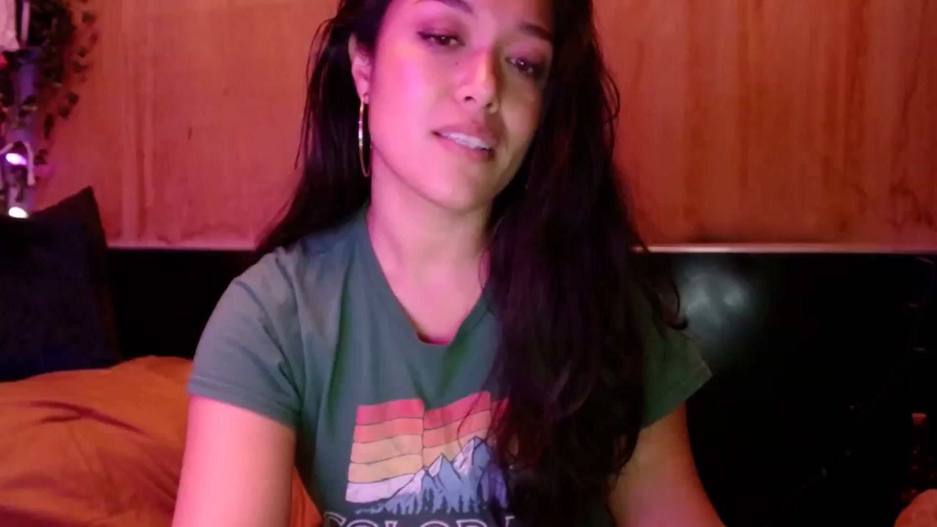 Gallery image thumbnail from slothyfoxy's myfreecams stream on, 10/17/2023, 06:08 image 13 of 20