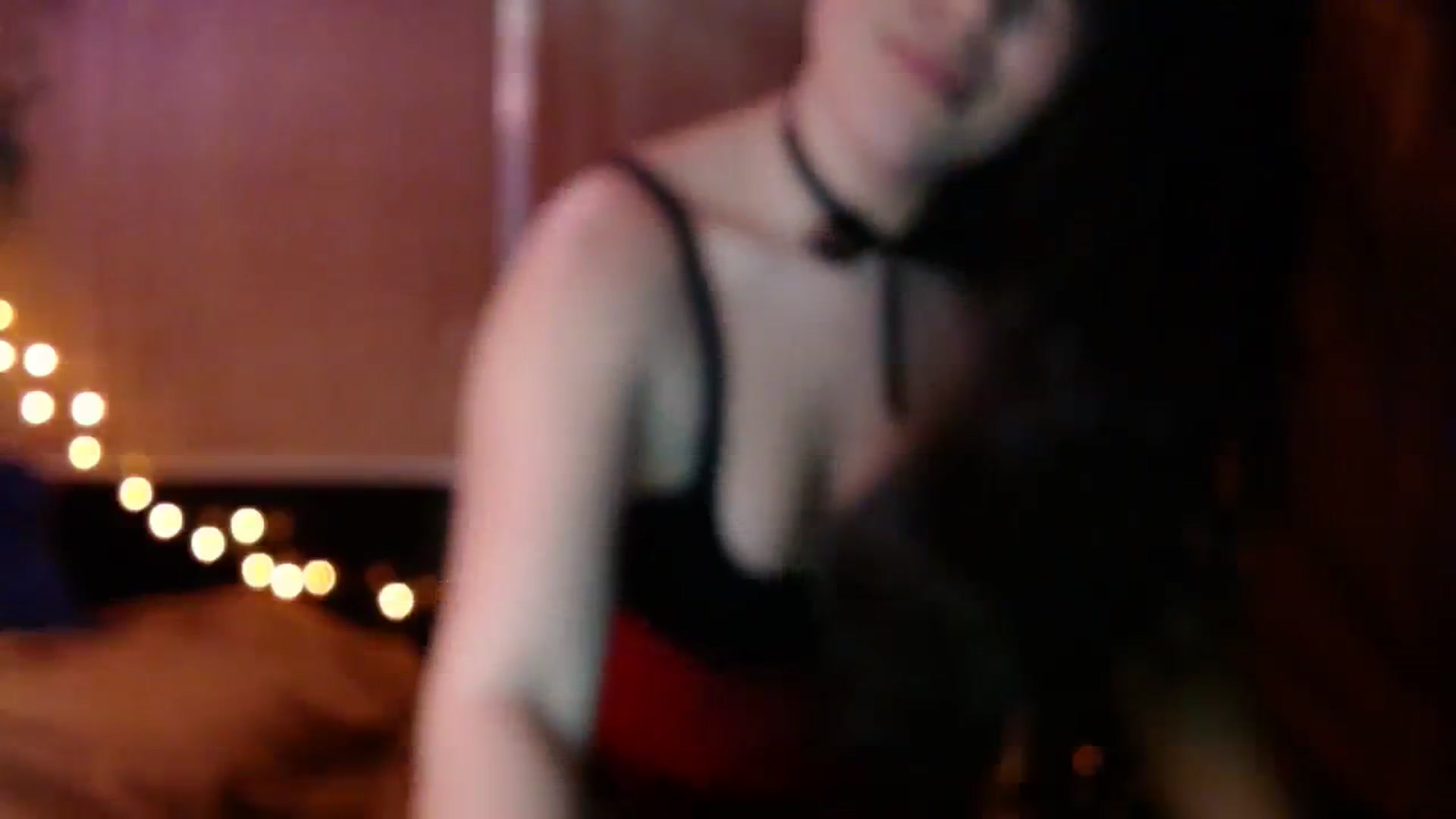 Gallery image thumbnail from slothyfoxy's myfreecams stream on, 11/21/2023, 04:48 image 6 of 20