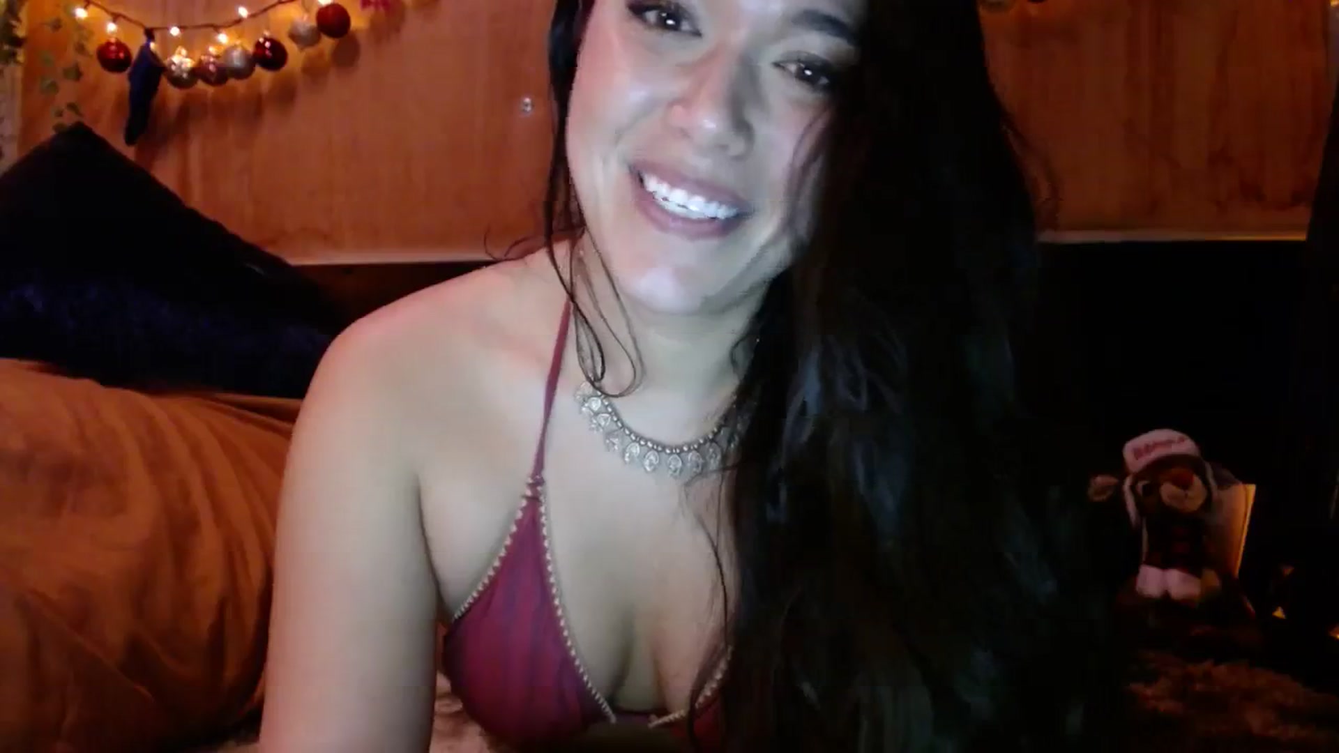Gallery image thumbnail from slothyfoxy's myfreecams stream on, 01/09/2024, 06:04 image 7 of 20