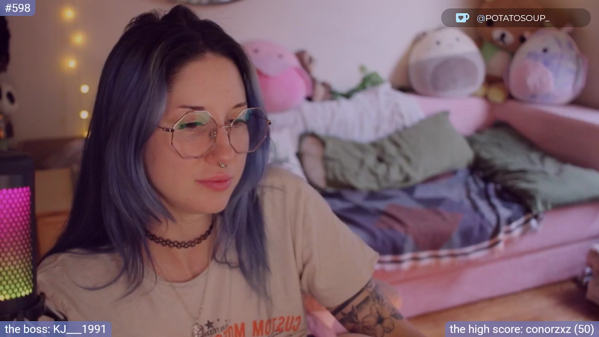 Gallery image thumbnail from sluttypotato's myfreecams stream on, 08/20/2025, 24:12 image 11 of 20