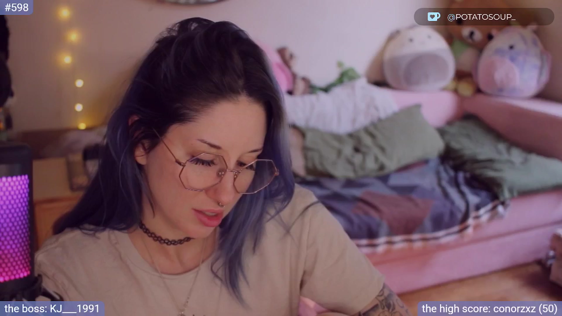 Gallery image thumbnail from sluttypotato's myfreecams stream on, 08/20/2025, 24:12 image 12 of 20