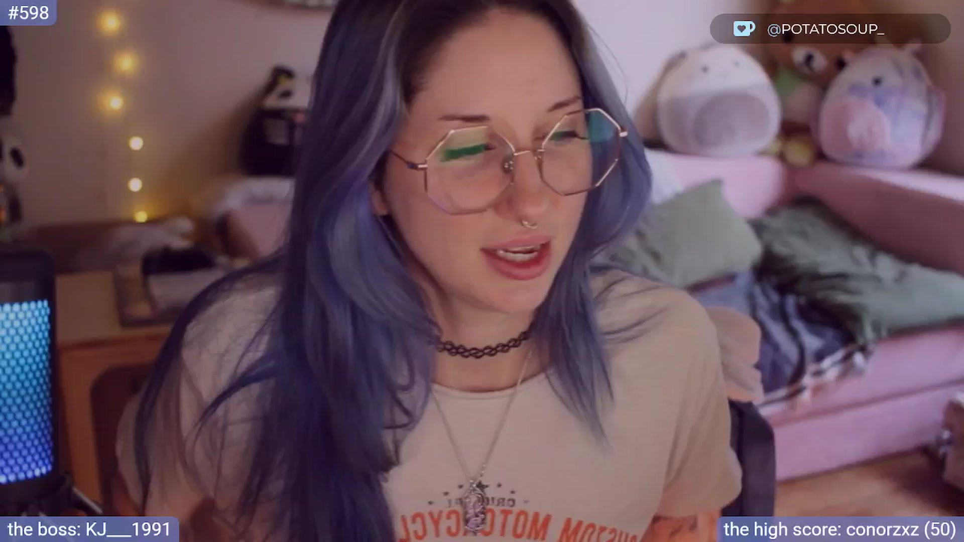Gallery image thumbnail from sluttypotato's myfreecams stream on, 08/20/2025, 24:12 image 14 of 20