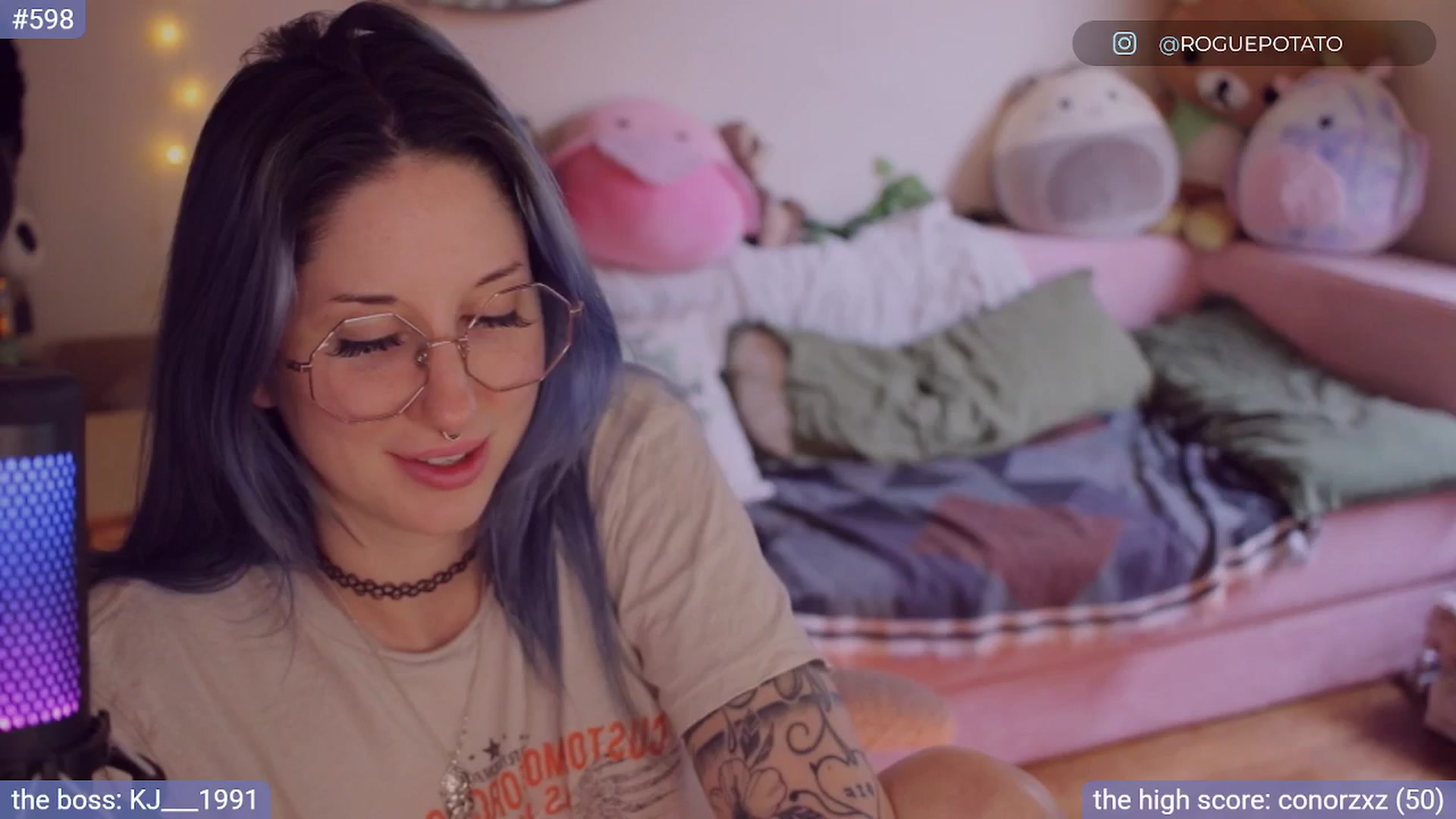 Gallery image thumbnail from sluttypotato's myfreecams stream on, 08/20/2025, 24:12 image 7 of 20