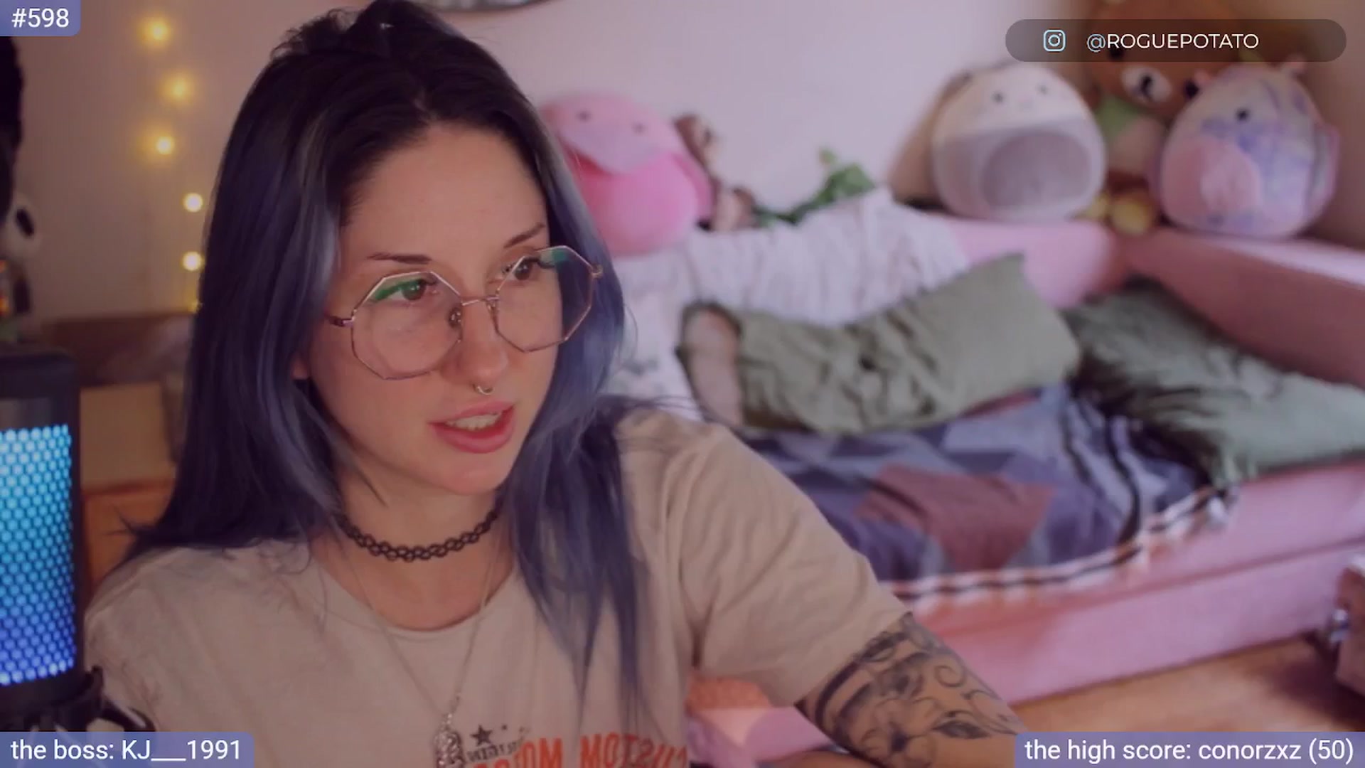 Gallery image thumbnail from sluttypotato's myfreecams stream on, 08/20/2025, 24:12 image 8 of 20