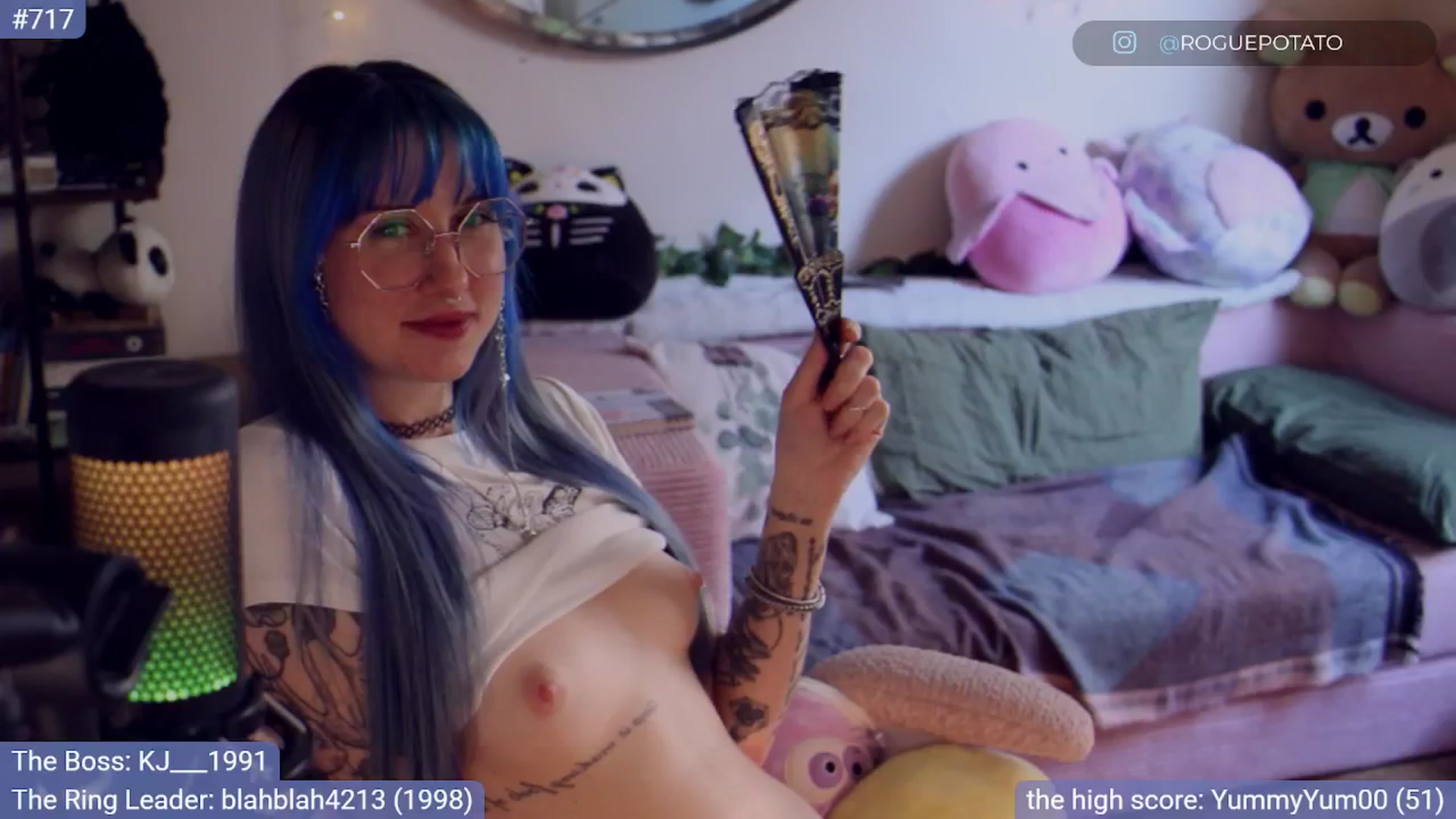 Gallery image thumbnail from sluttypotato's myfreecams stream on, 08/29/2025, 24:51 image 2 of 20