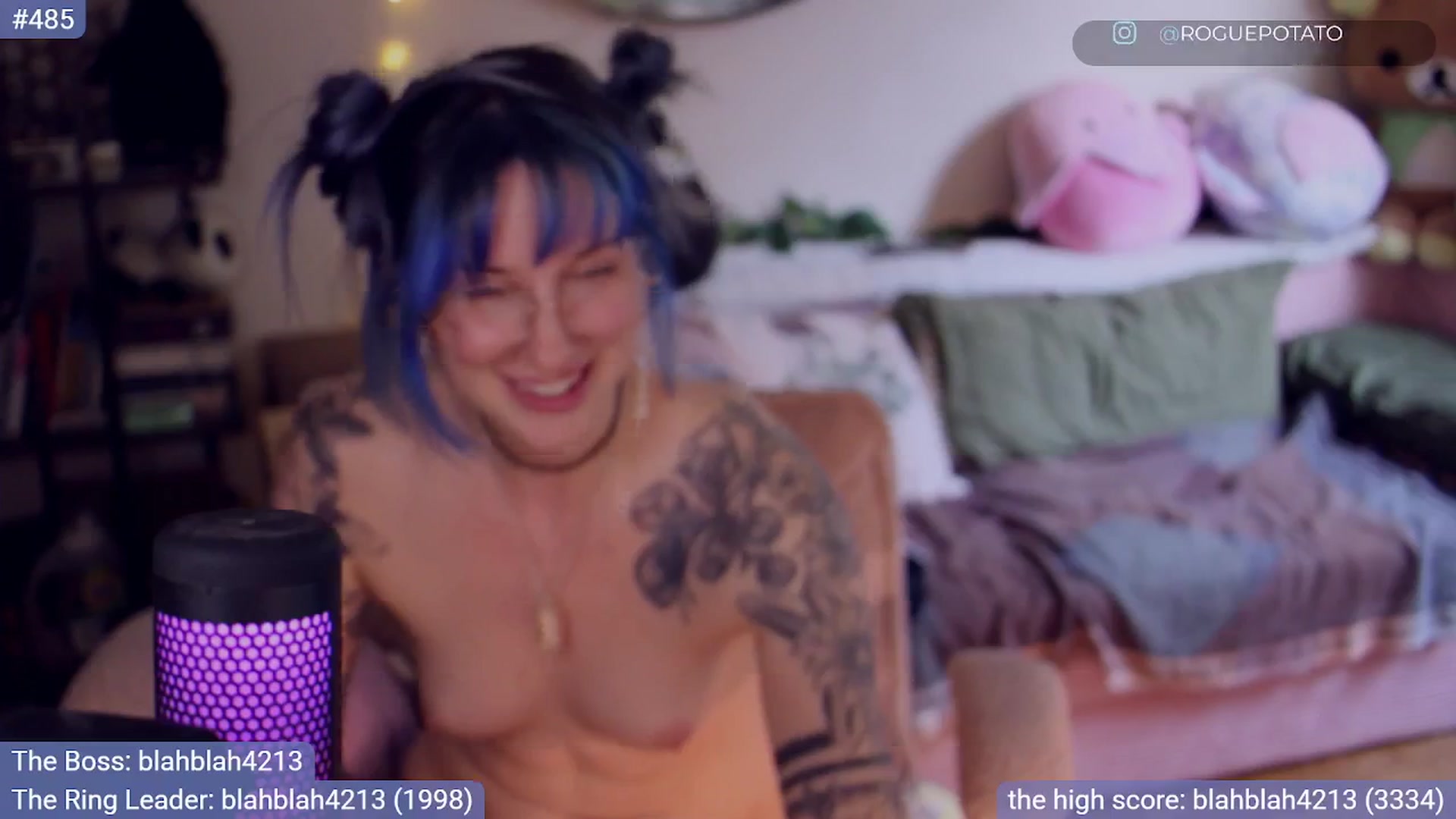 Gallery image thumbnail from sluttypotato's myfreecams stream on, 08/30/2025, 02:07 image 12 of 20