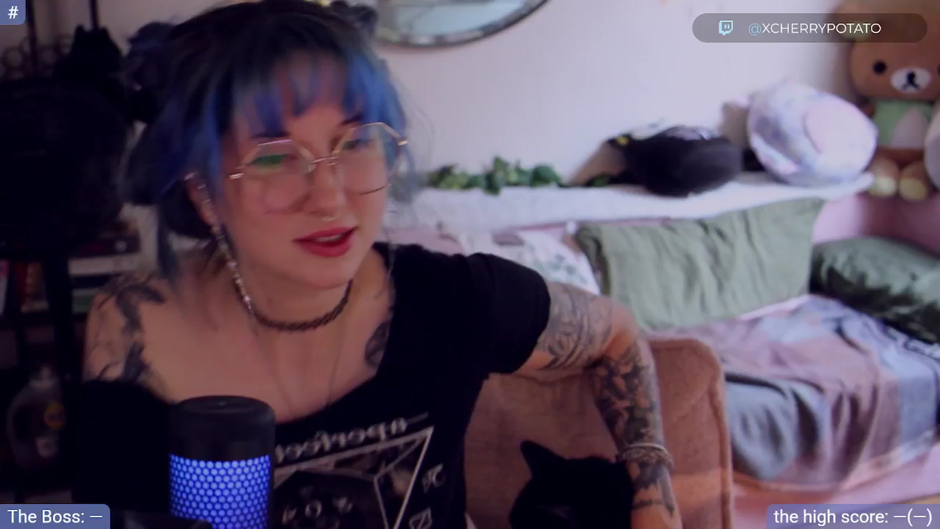 Gallery image thumbnail from sluttypotato's myfreecams stream on, 09/01/2025, 23:44 image 4 of 20