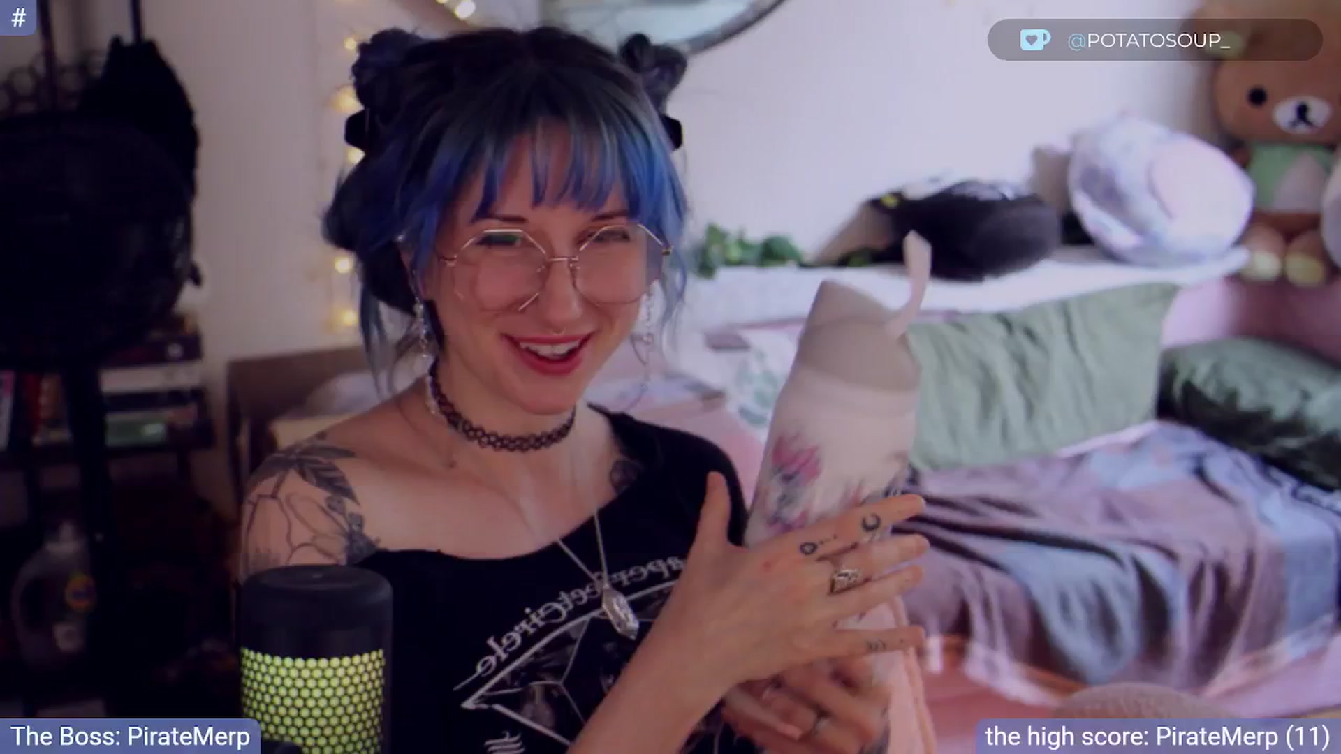 Gallery image thumbnail from sluttypotato's myfreecams stream on, 09/01/2025, 23:44 image 10 of 20
