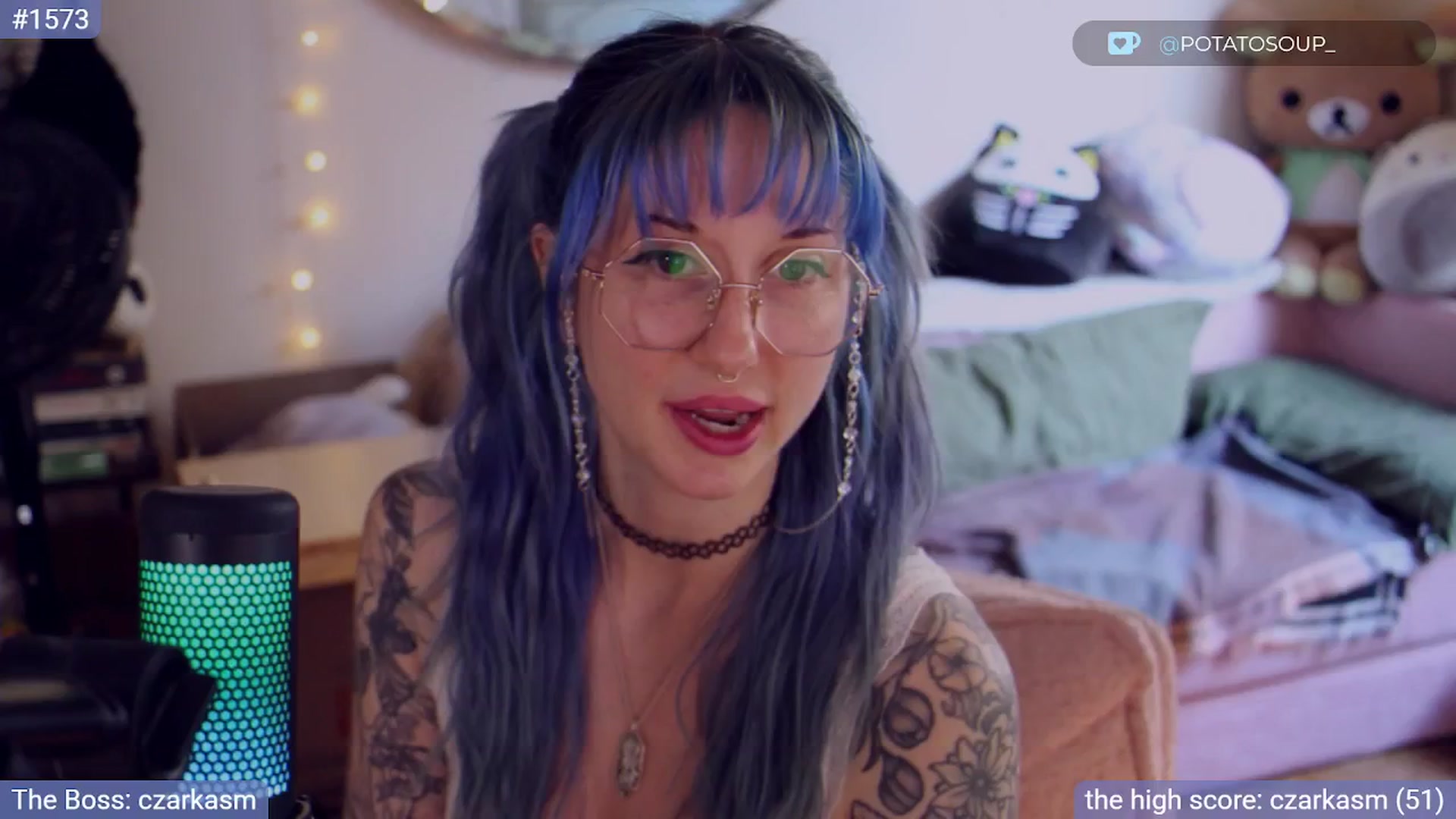 Gallery image thumbnail from sluttypotato's myfreecams stream on, 09/03/2025, 24:01 image 16 of 20