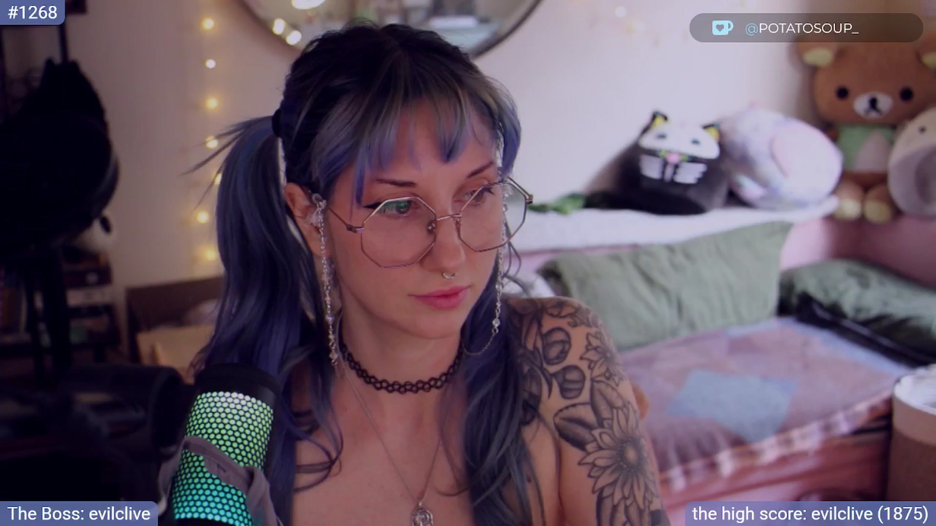 Gallery image thumbnail from sluttypotato's myfreecams stream on, 09/05/2025, 24:36 image 20 of 20