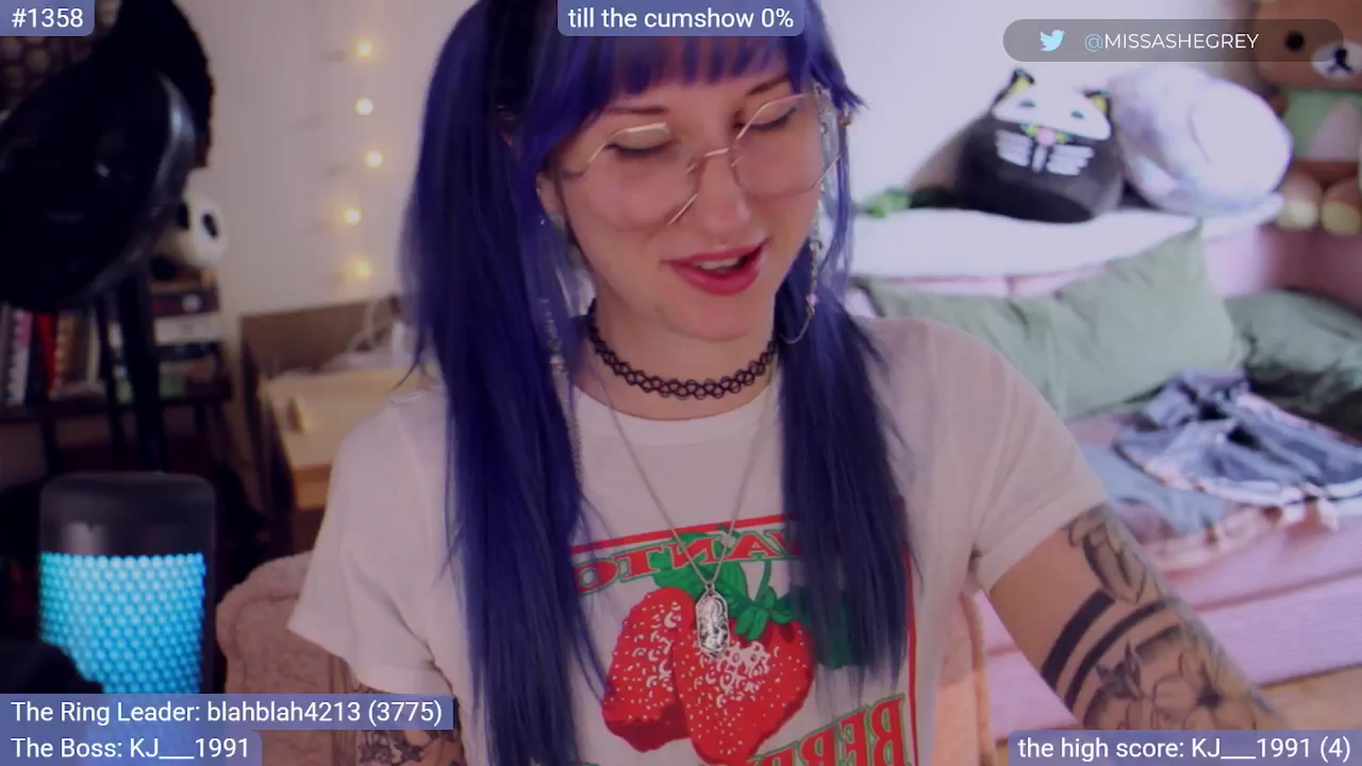 Gallery image thumbnail from sluttypotato's myfreecams stream on, 09/09/2025, 24:10 image 16 of 20