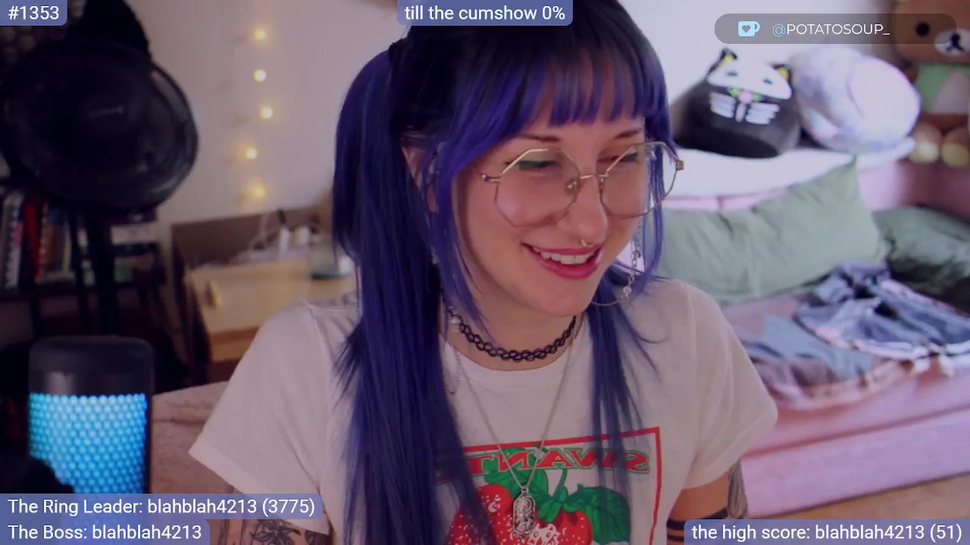 Gallery image thumbnail from sluttypotato's myfreecams stream on, 09/09/2025, 24:10 image 18 of 20