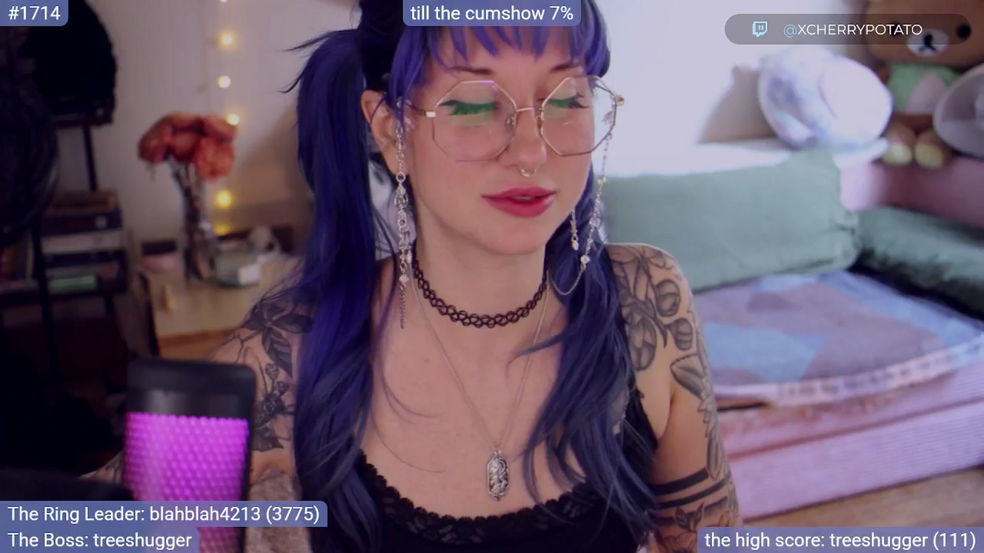Gallery image thumbnail from sluttypotato's myfreecams stream on, 09/12/2025, 01:41 image 9 of 20