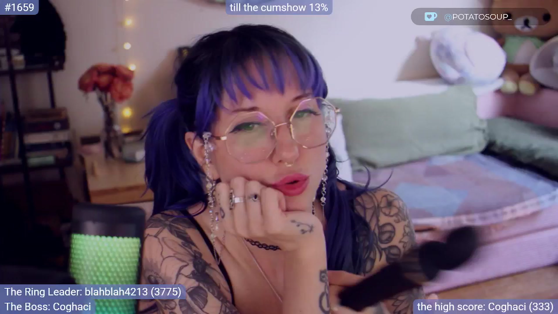 Gallery image thumbnail from sluttypotato's myfreecams stream on, 09/12/2025, 01:41 image 13 of 20