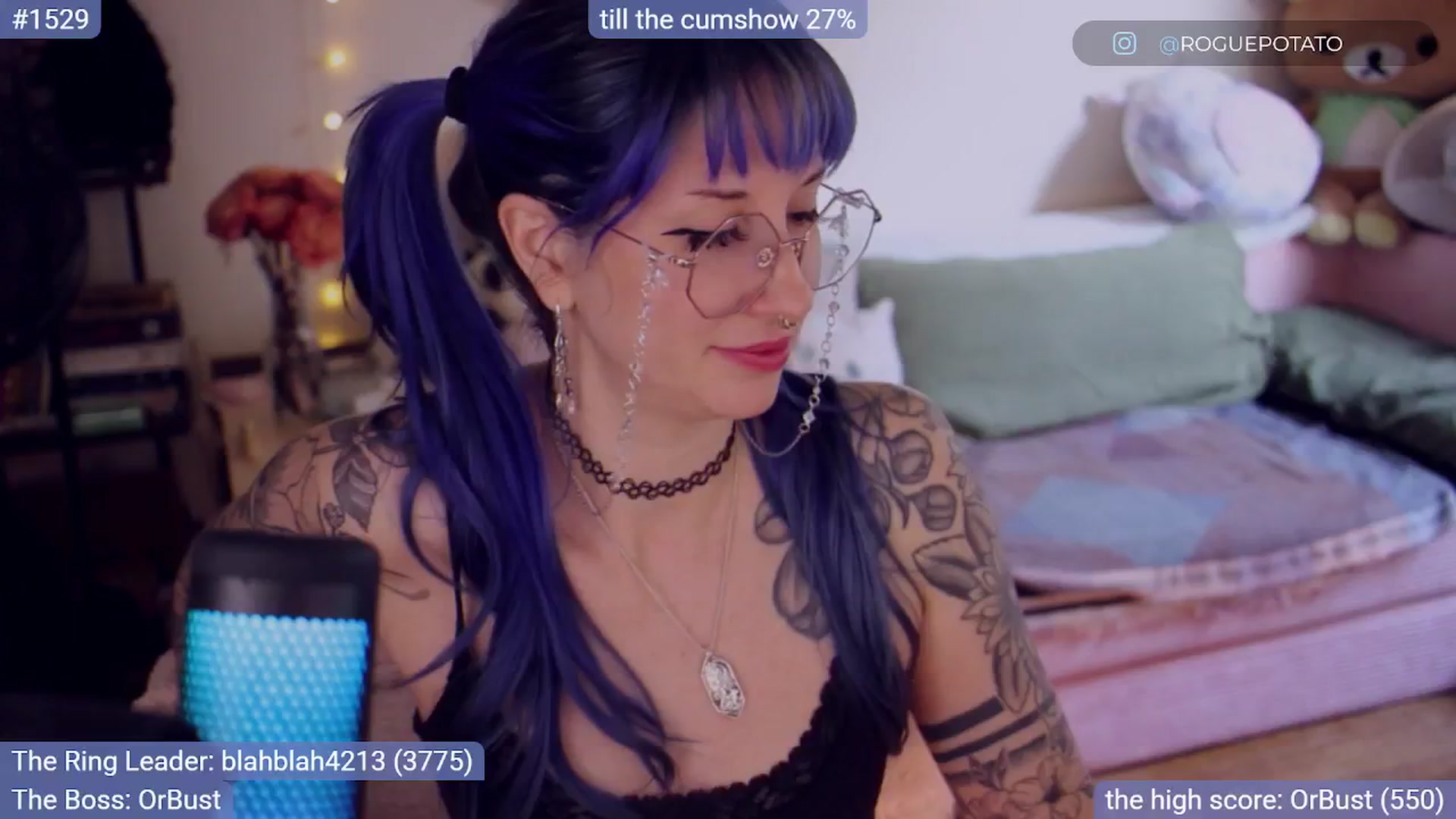 Gallery image thumbnail from sluttypotato's myfreecams stream on, 09/12/2025, 01:41 image 17 of 20