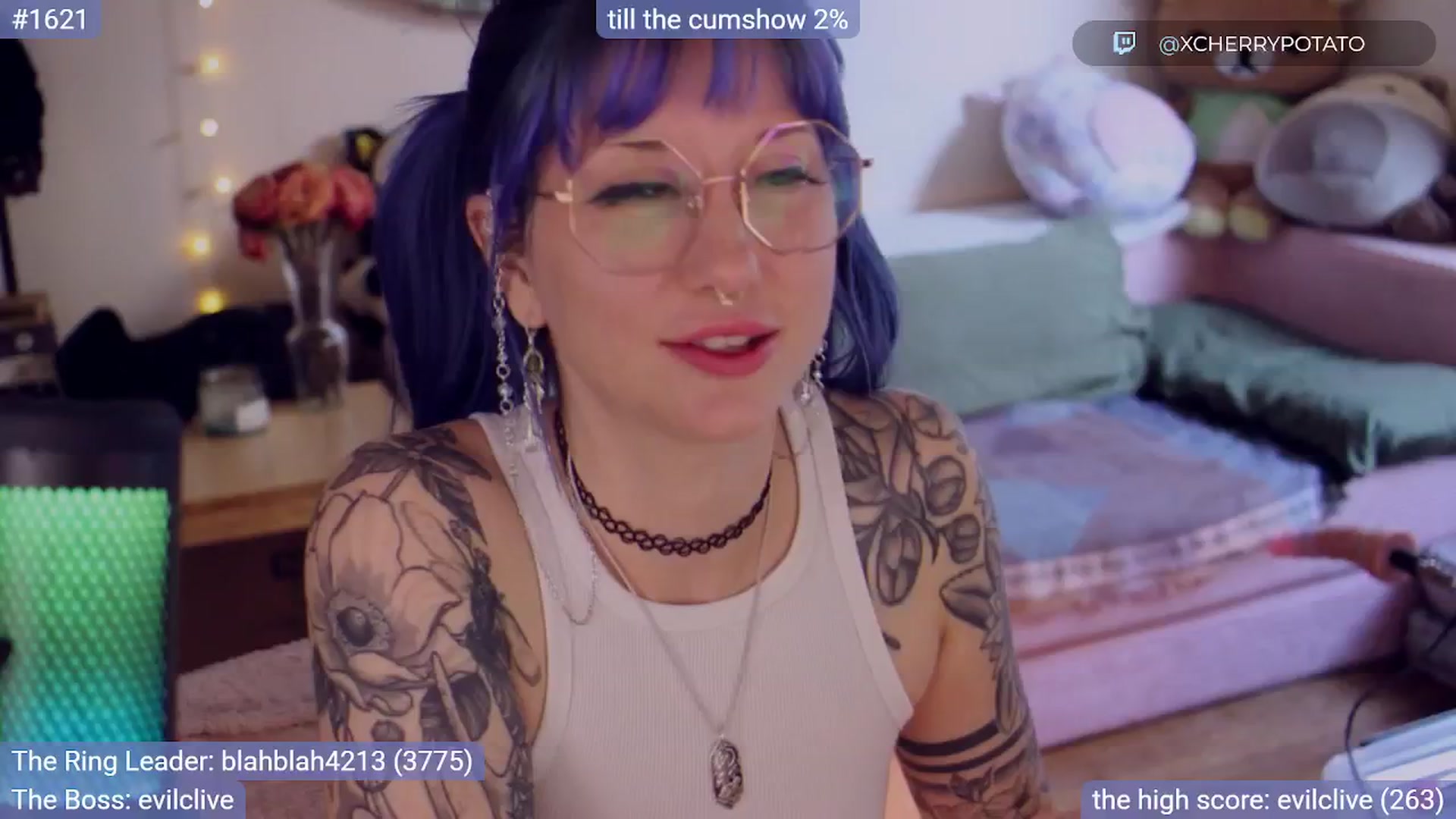Gallery image thumbnail from sluttypotato's myfreecams stream on, 09/13/2025, 01:16 image 3 of 20