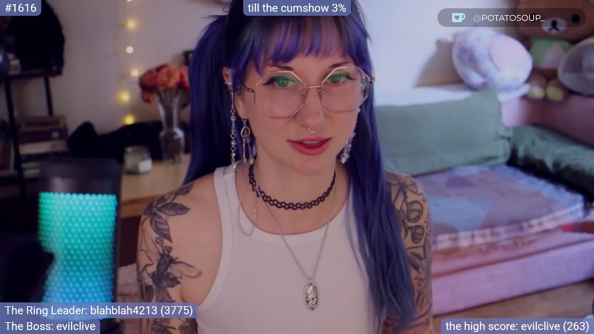 Gallery image thumbnail from sluttypotato's myfreecams stream on, 09/13/2025, 01:16 image 6 of 20