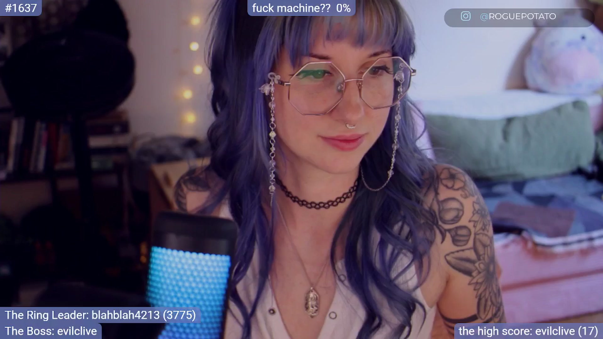 Gallery image thumbnail from sluttypotato's myfreecams stream on, 09/25/2025, 01:07 image 8 of 20