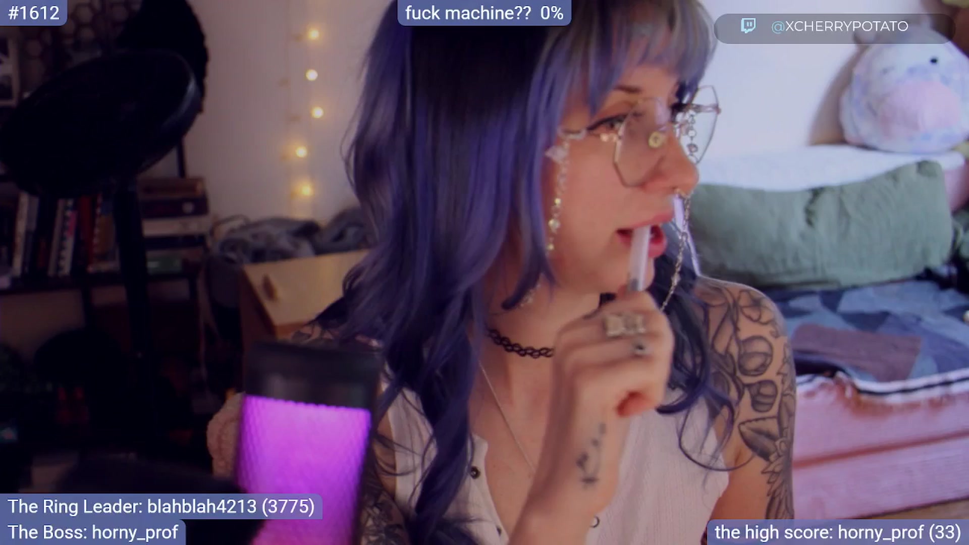 Gallery image thumbnail from sluttypotato's myfreecams stream on, 09/25/2025, 01:07 image 10 of 20