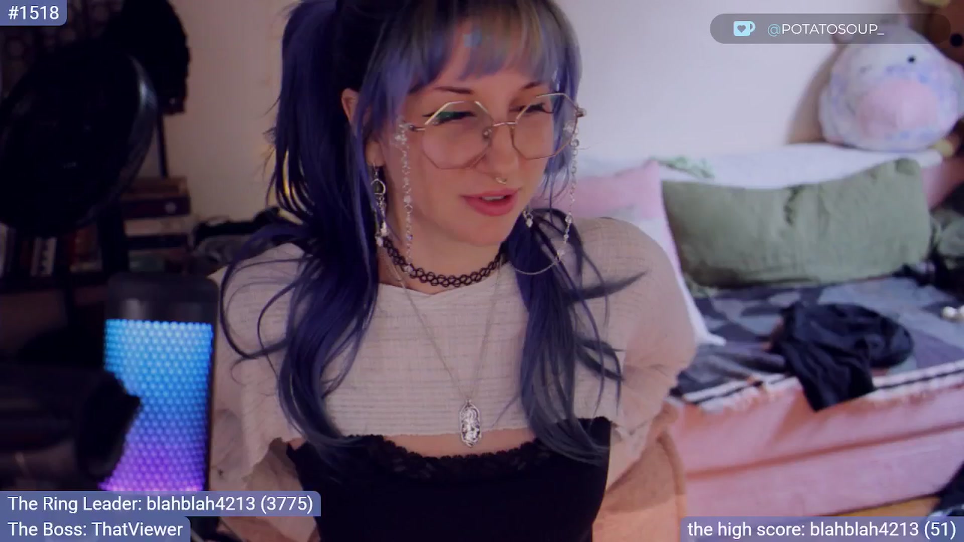Gallery image thumbnail from sluttypotato's myfreecams stream on, 09/26/2025, 24:15 image 19 of 20