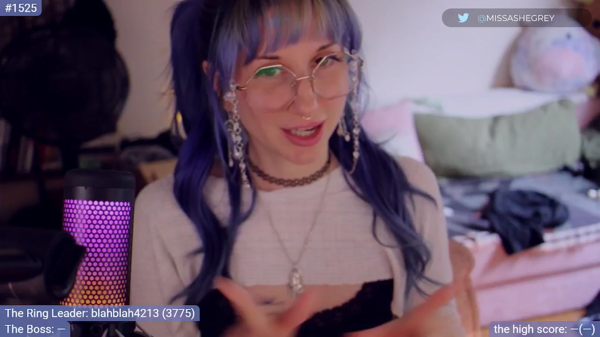 Gallery image thumbnail from sluttypotato's myfreecams stream on, 09/26/2025, 24:15 image 7 of 20