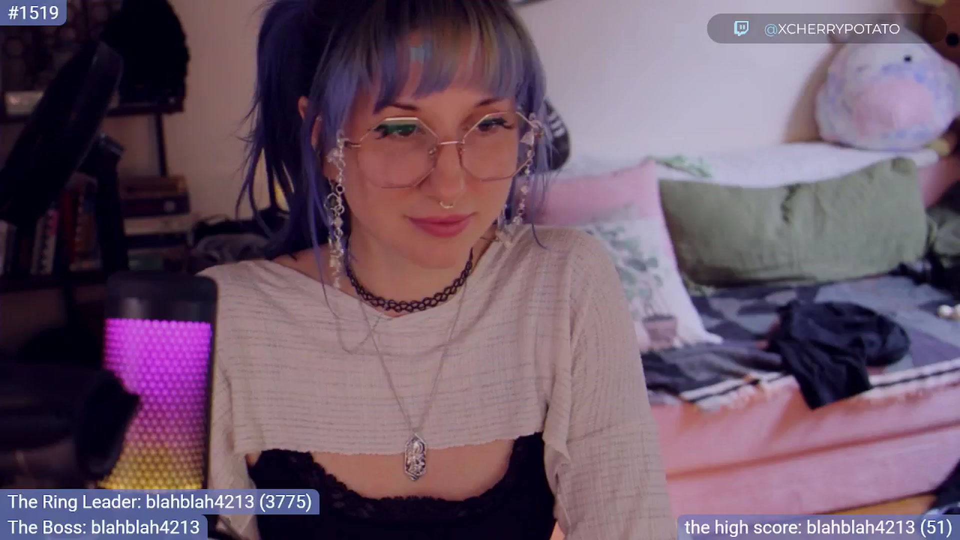 Gallery image thumbnail from sluttypotato's myfreecams stream on, 09/26/2025, 24:15 image 16 of 20