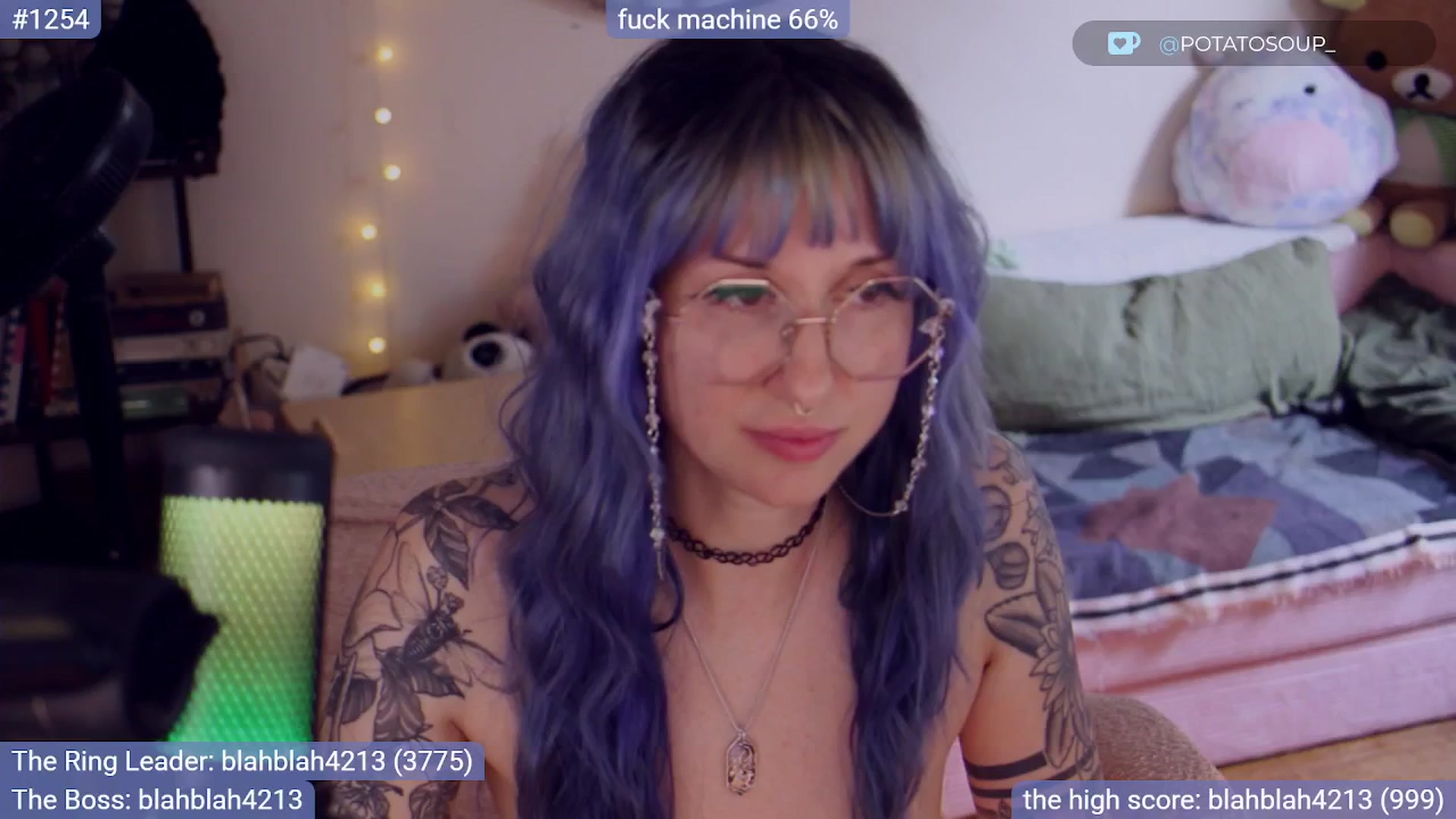 Gallery image thumbnail from sluttypotato's myfreecams stream on, 09/27/2025, 02:06 image 7 of 20