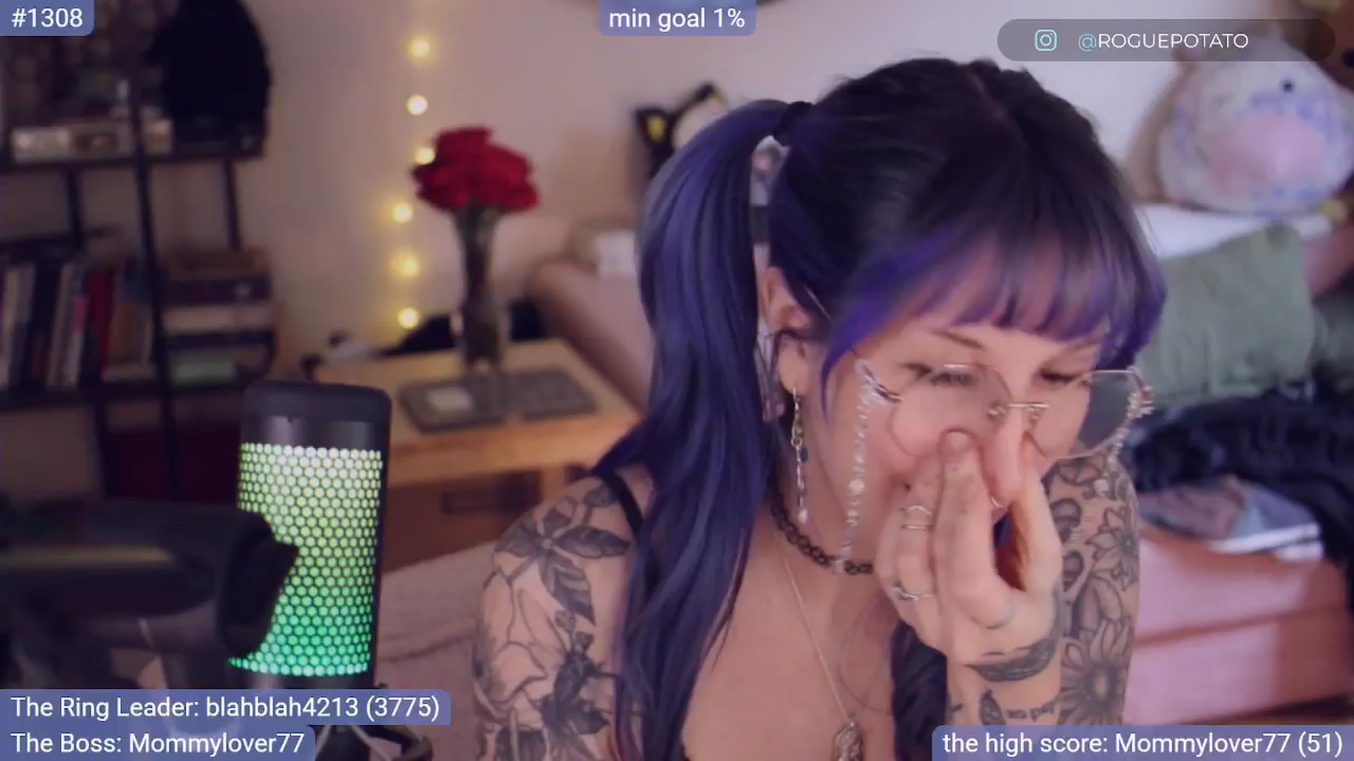 Gallery image thumbnail from sluttypotato's myfreecams stream on, 10/01/2025, 24:24 image 6 of 20