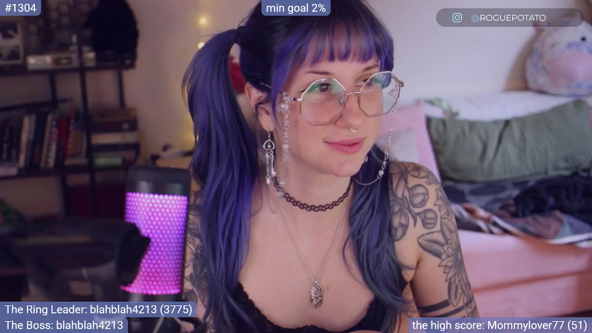 Gallery image thumbnail from sluttypotato's myfreecams stream on, 10/01/2025, 24:24 image 14 of 20