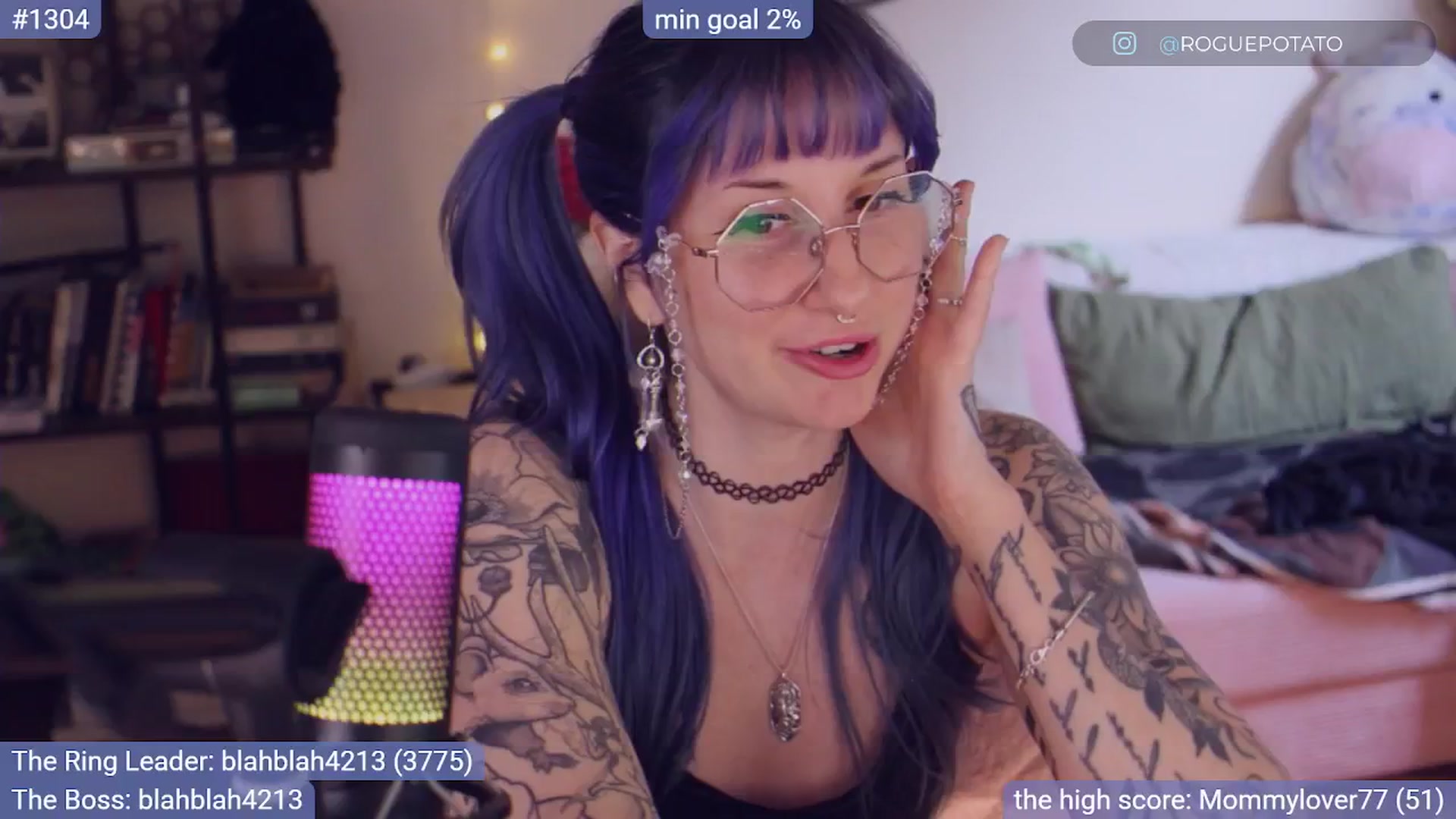 Gallery image thumbnail from sluttypotato's myfreecams stream on, 10/01/2025, 24:24 image 16 of 20