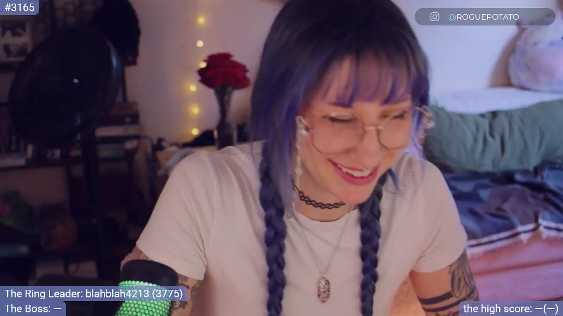 Gallery image thumbnail from sluttypotato's myfreecams stream on, 10/02/2025, 23:56 image 12 of 20