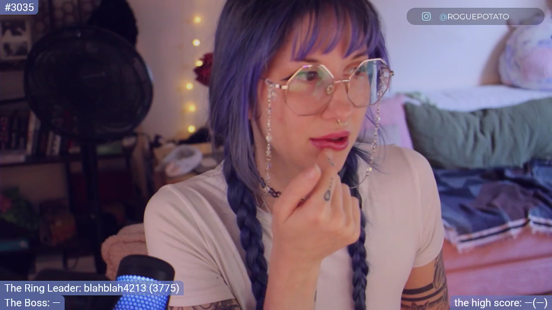 Gallery image thumbnail from sluttypotato's myfreecams stream on, 10/02/2025, 23:56 image 14 of 20