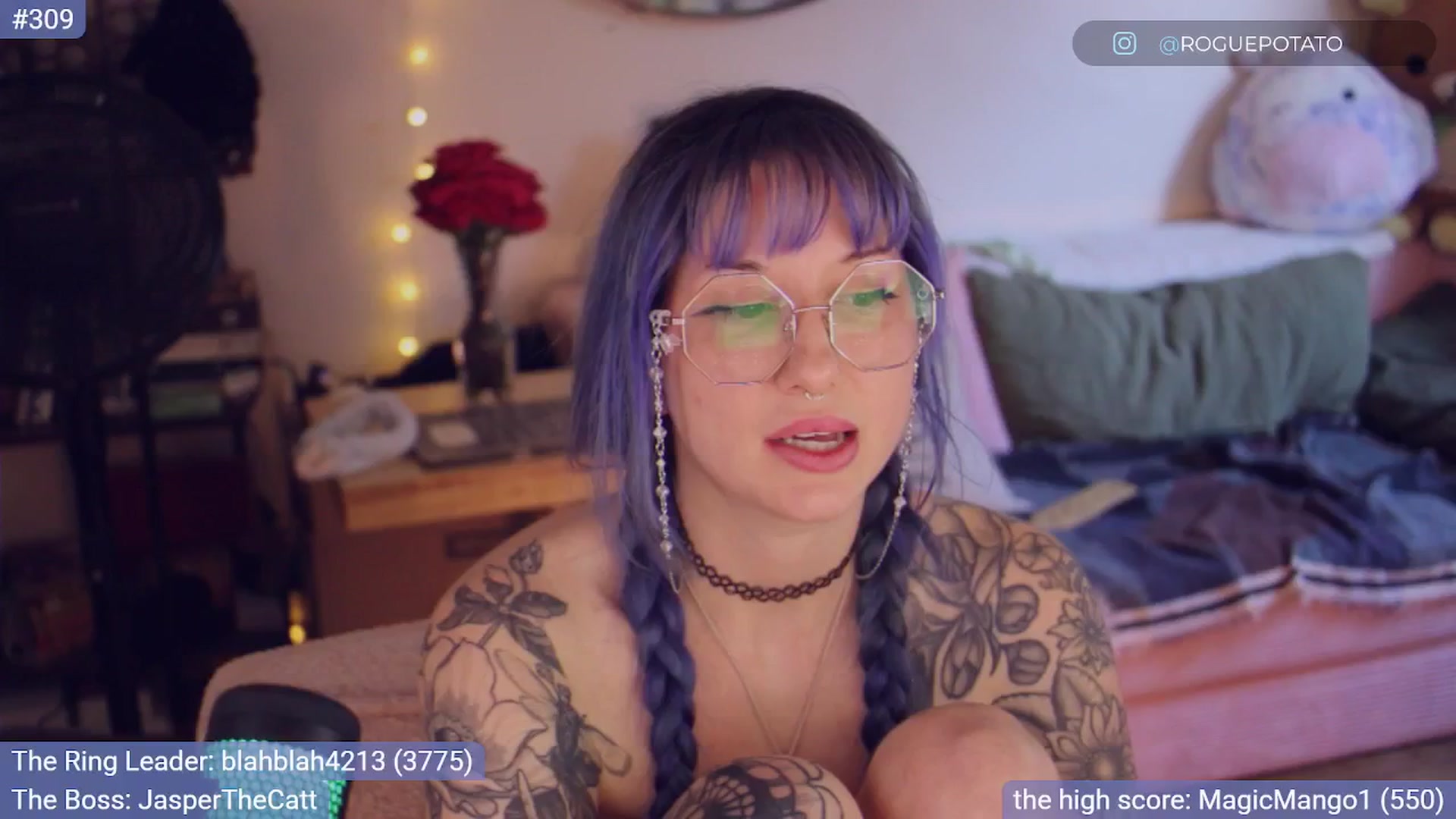 Gallery image thumbnail from sluttypotato's myfreecams stream on, 10/03/2025, 01:13 image 19 of 20