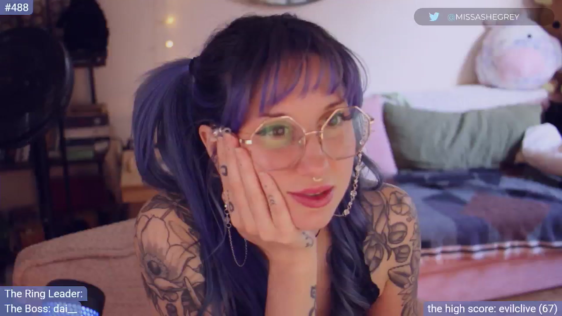 Gallery image thumbnail from sluttypotato's myfreecams stream on, 10/03/2025, 23:40 image 17 of 20