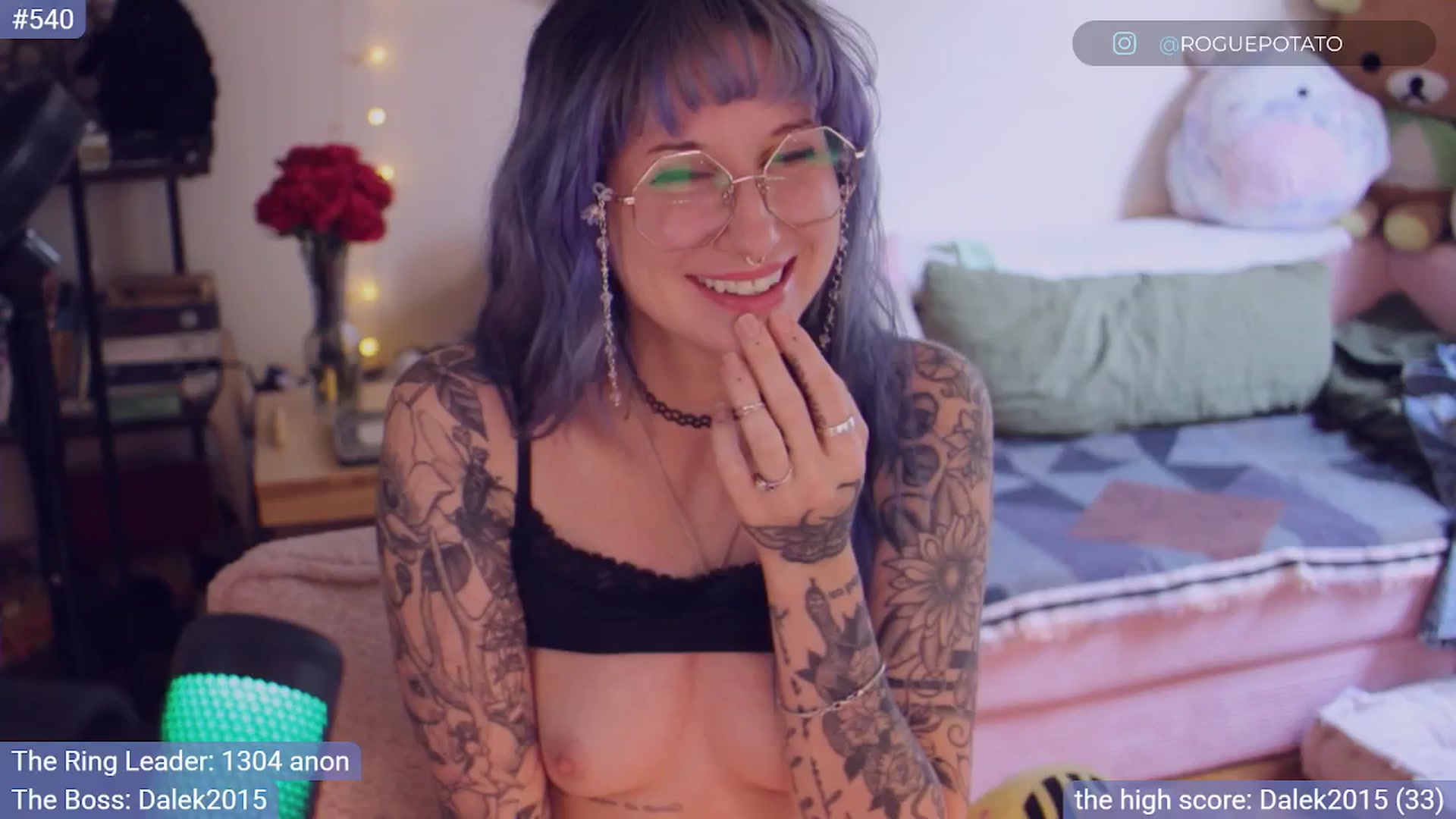 Gallery image thumbnail from sluttypotato's myfreecams stream on, 10/10/2025, 24:46 image 3 of 20