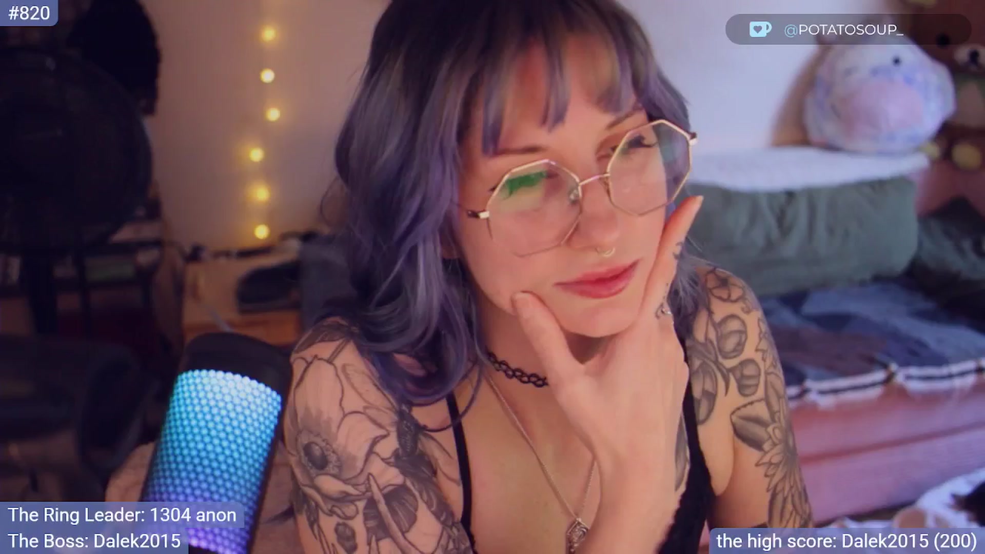 Gallery image thumbnail from sluttypotato's myfreecams stream on, 10/14/2025, 24:03 image 18 of 20