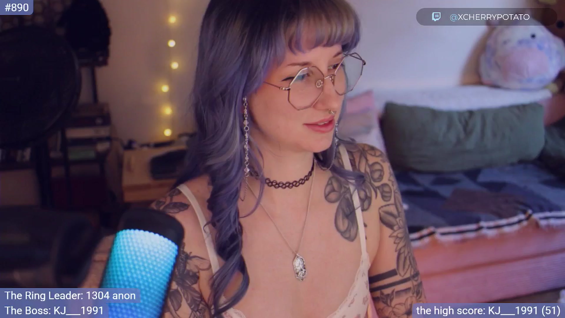Gallery image thumbnail from sluttypotato's myfreecams stream on, 10/15/2025, 01:02 image 18 of 20