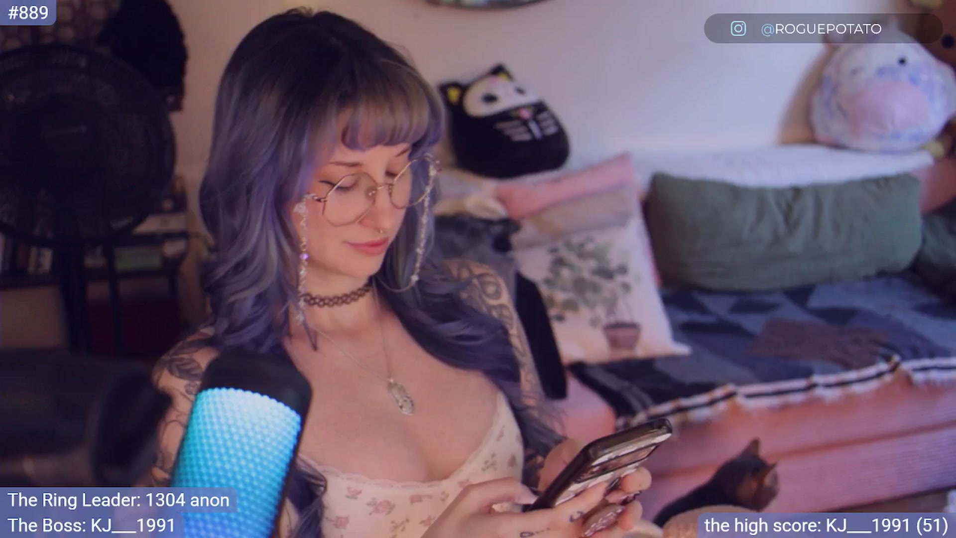 Gallery image thumbnail from sluttypotato's myfreecams stream on, 10/15/2025, 01:02 image 19 of 20