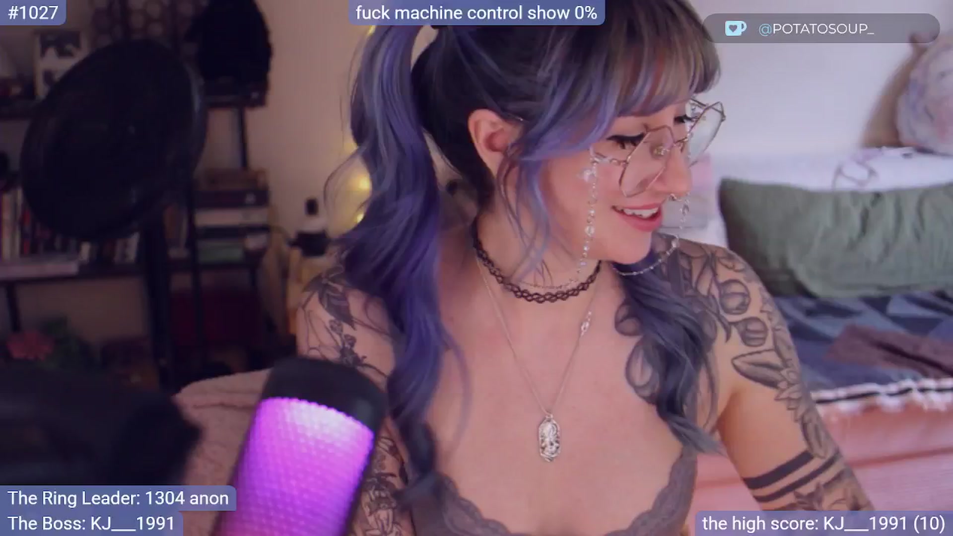 Gallery image thumbnail from sluttypotato's myfreecams stream on, 10/17/2025, 24:33 image 12 of 20