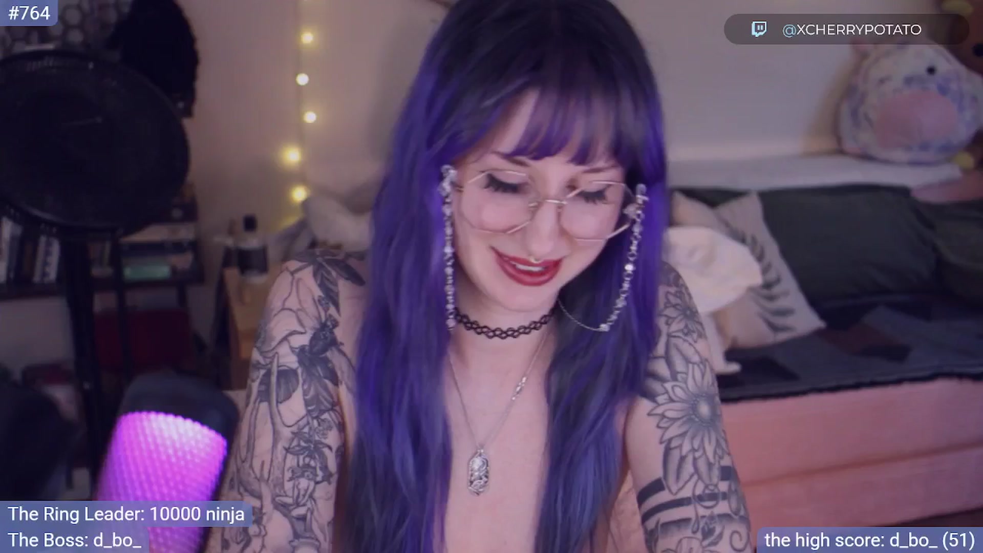 Gallery image thumbnail from sluttypotato's myfreecams stream on, 10/24/2025, 01:03 image 16 of 20