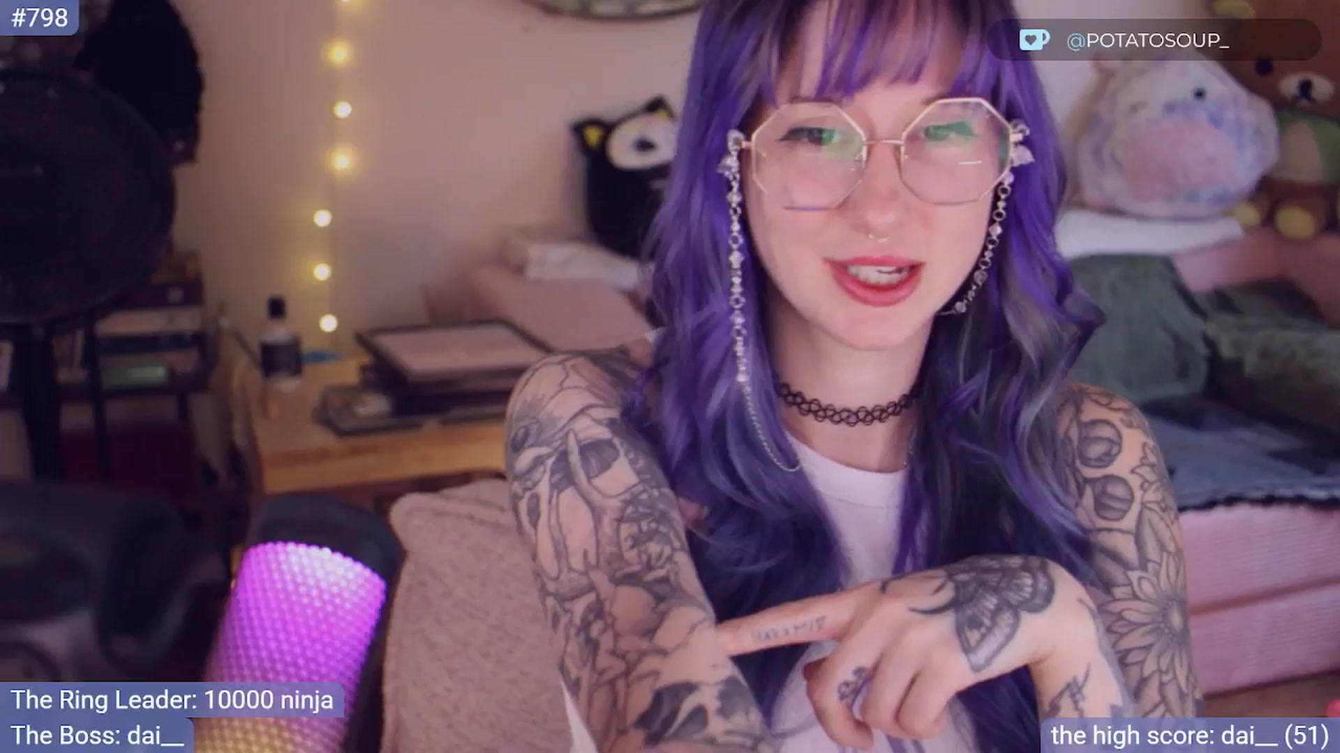 Gallery image thumbnail from sluttypotato's myfreecams stream on, 10/25/2025, 24:04 image 19 of 20