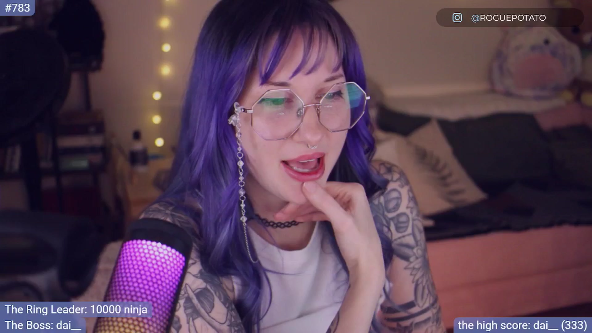 Gallery image thumbnail from sluttypotato's myfreecams stream on, 10/25/2025, 01:12 image 16 of 20