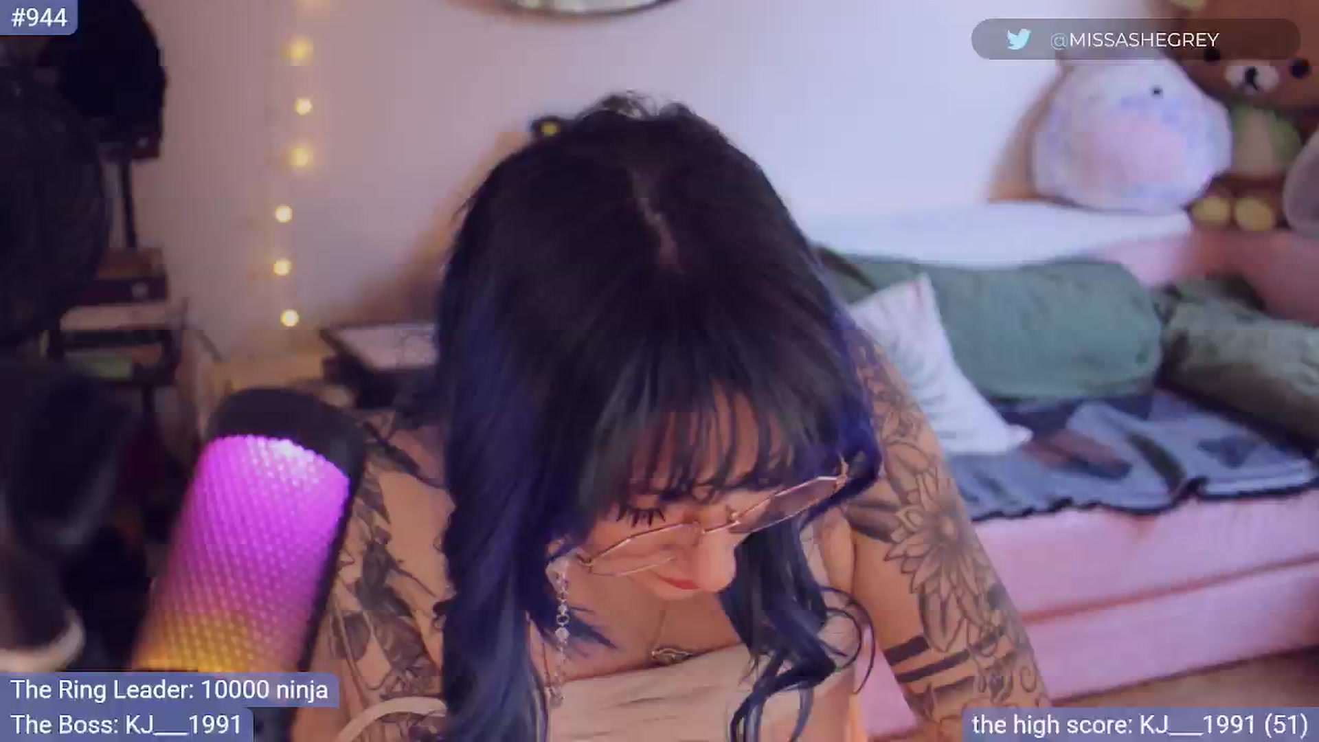 Gallery image thumbnail from sluttypotato's myfreecams stream on, 10/29/2025, 19:32 image 15 of 20