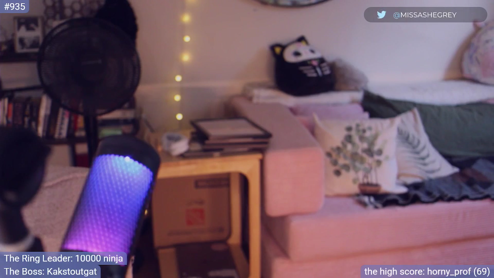Gallery image thumbnail from sluttypotato's myfreecams stream on, 10/31/2025, 24:49 image 16 of 20