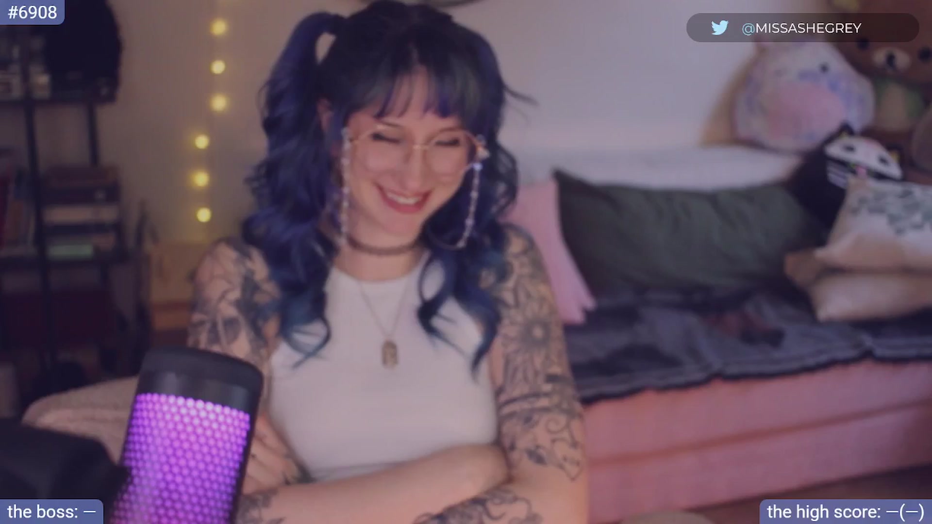 Gallery image thumbnail from sluttypotato's myfreecams stream on, 11/06/2025, 24:01 image 3 of 20