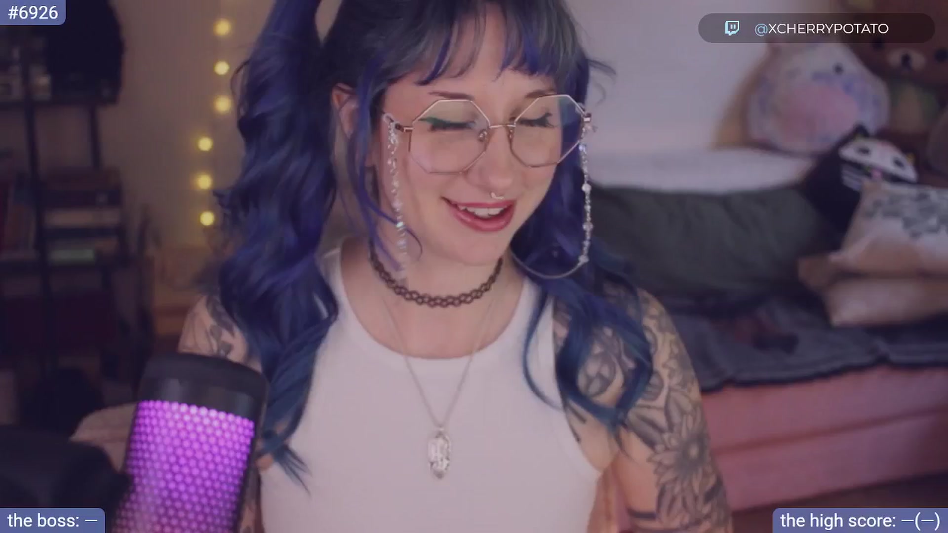 Gallery image thumbnail from sluttypotato's myfreecams stream on, 11/06/2025, 24:01 image 4 of 20